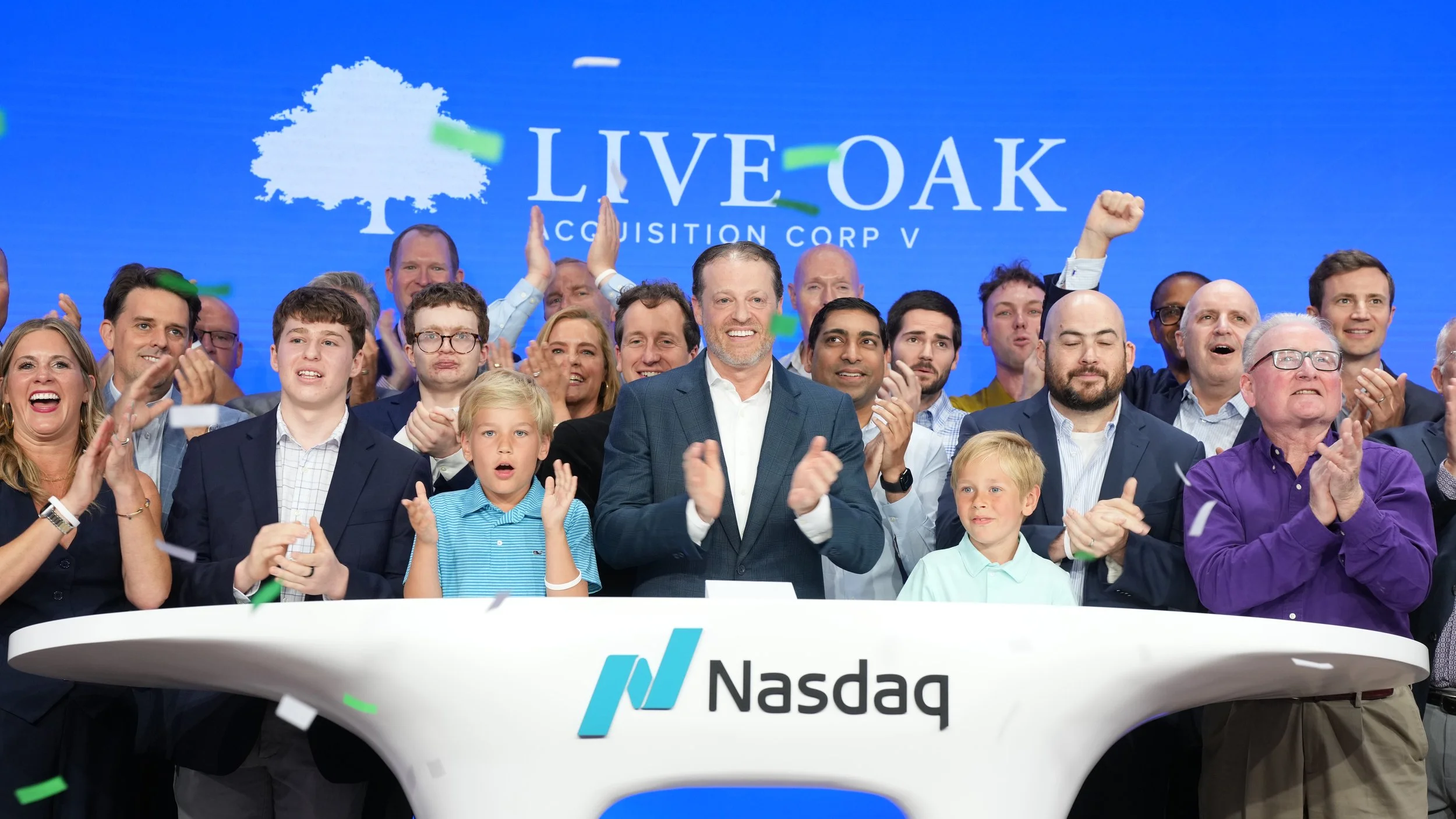Teamshares and Live Oak Acquisition Corp. V Complete Business Combination