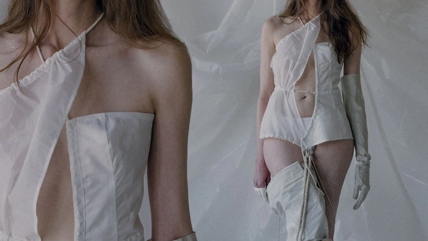 velez.corset.actualArtboard 1.jpg