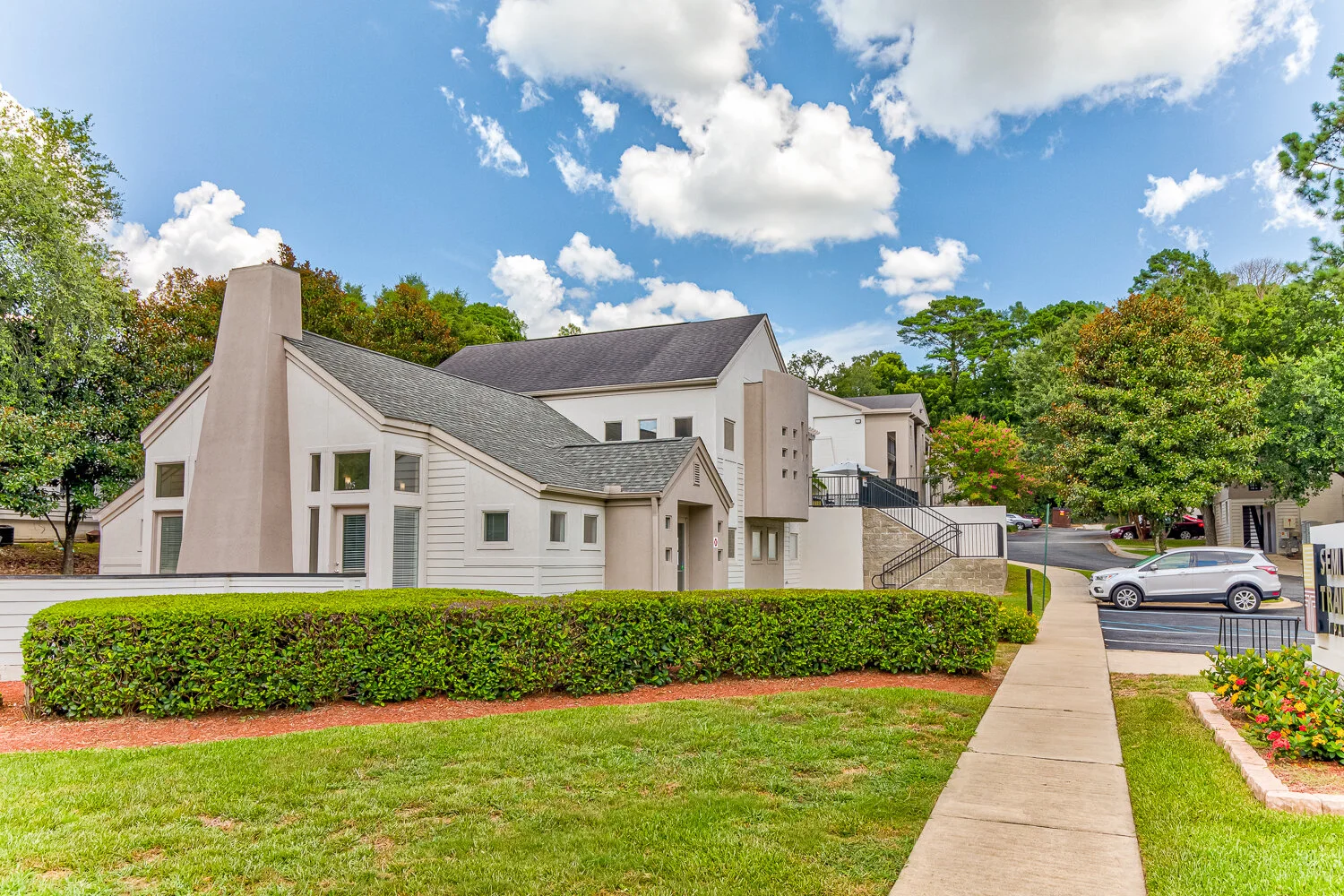 Seminole_Trails_Apartments-WEB-2 (1).jpg