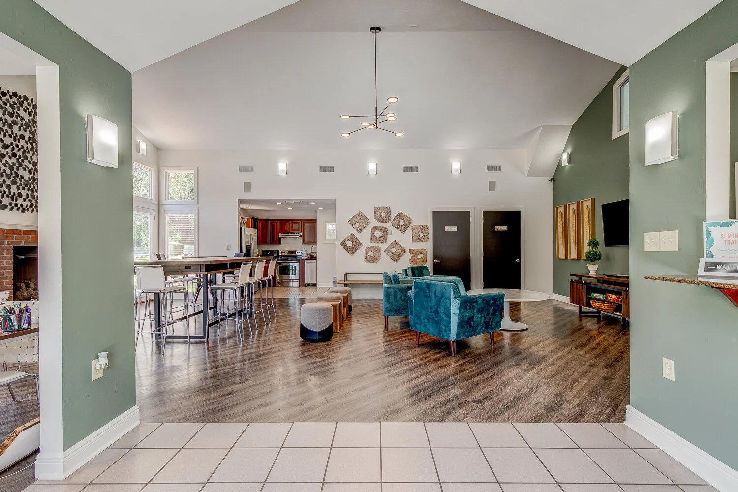 Seminole_Trails_Apartments-WEB-3 (1).jpg