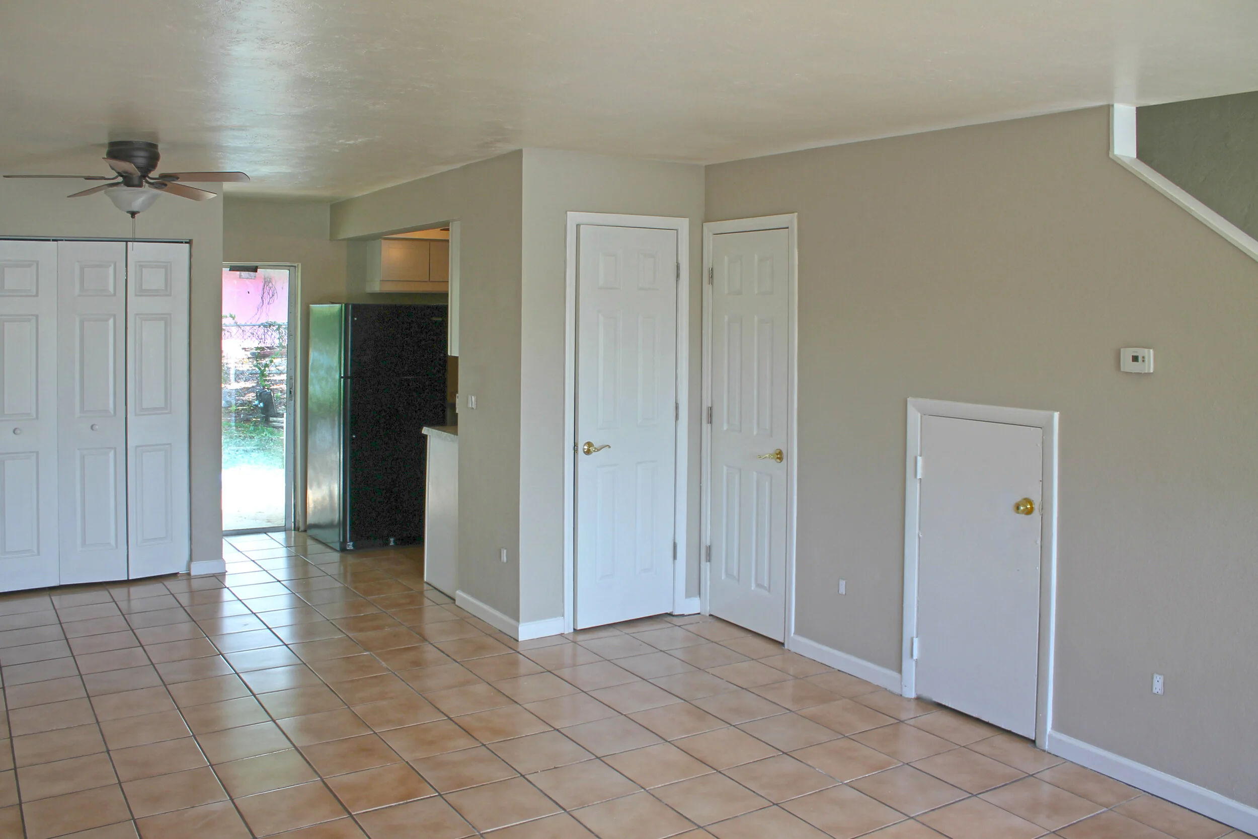 4497 Living Room.jpg