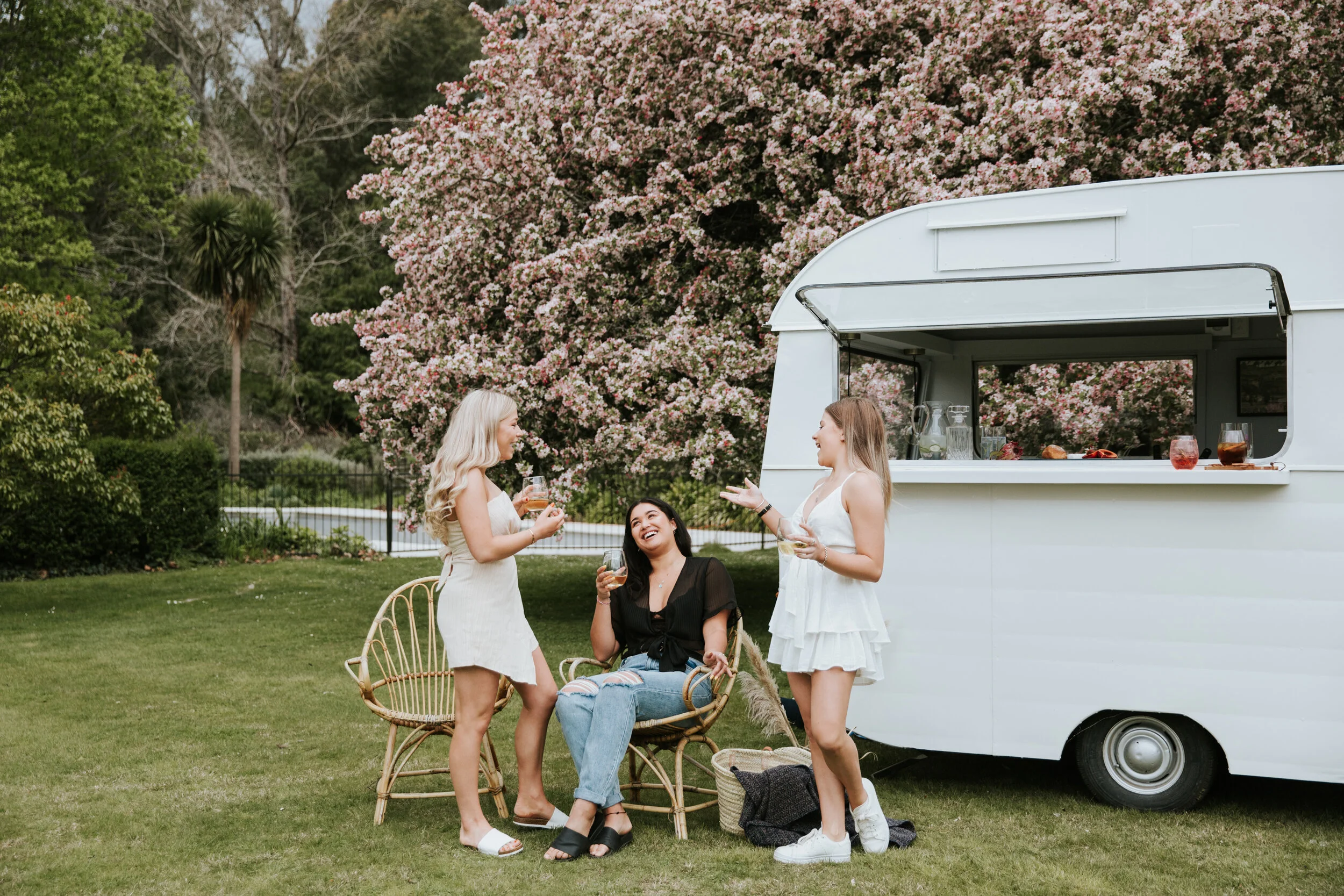 SIP mobile bar / Blenheim / Marlborough / Mobile Bar hire / 