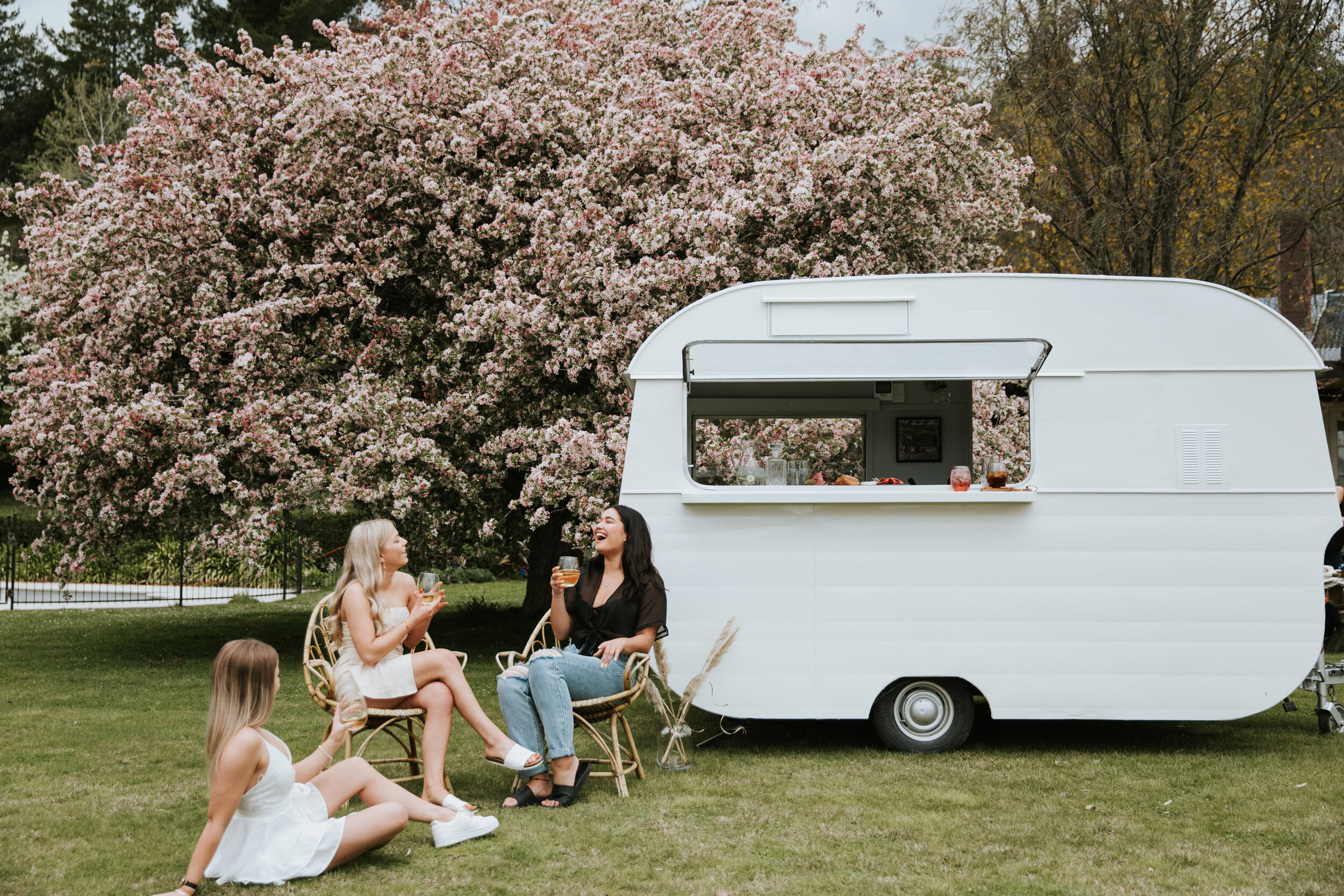 SIP mobile bar / Blenheim / Marlborough / Mobile Bar hire / 