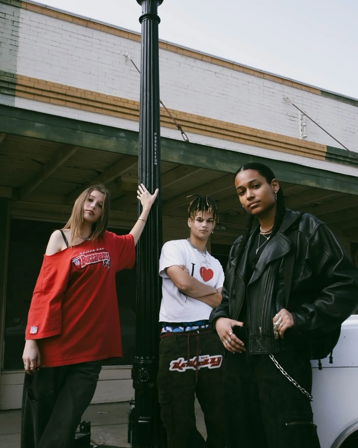 The wait is over! Spring recruitment applications are now live! 

Stop by the MSC tomorrow from 2-5pm and Friday from 9:30am - 2:30pm to learn more about A-line. We can't wait to meet you!

Apply with the link in our bio! Application closes Jan 26 at