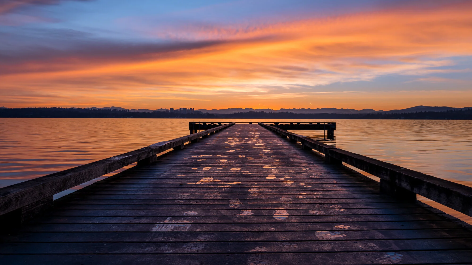 3. Website - Landscape - Seattle Sunrise Dock.jpg