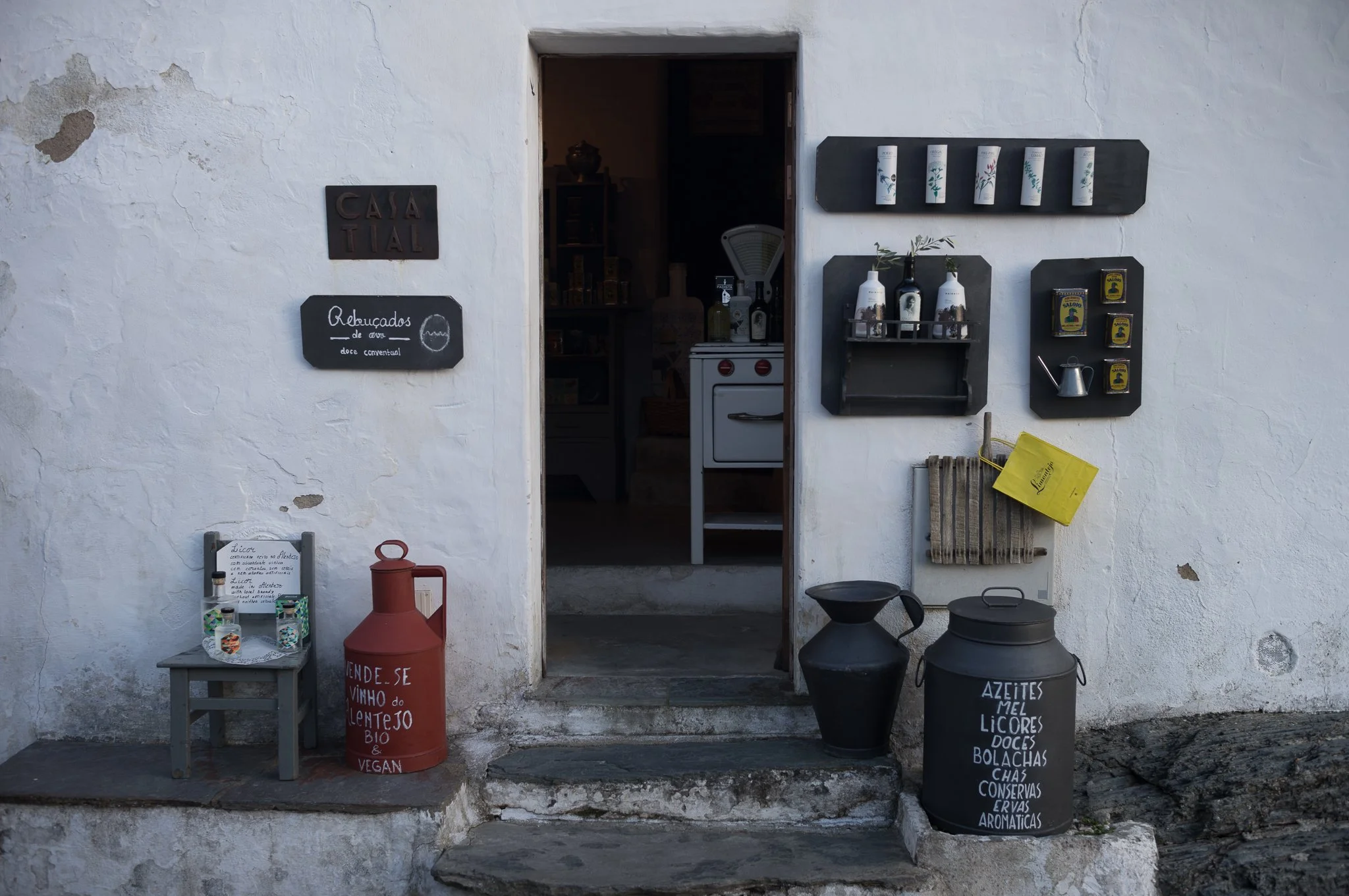 10. Website - Travel.jpg