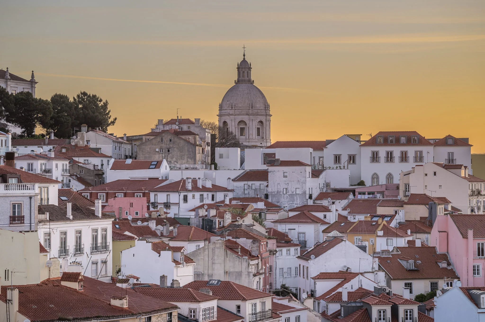 Miradouro das Portas do Sol-3.jpg