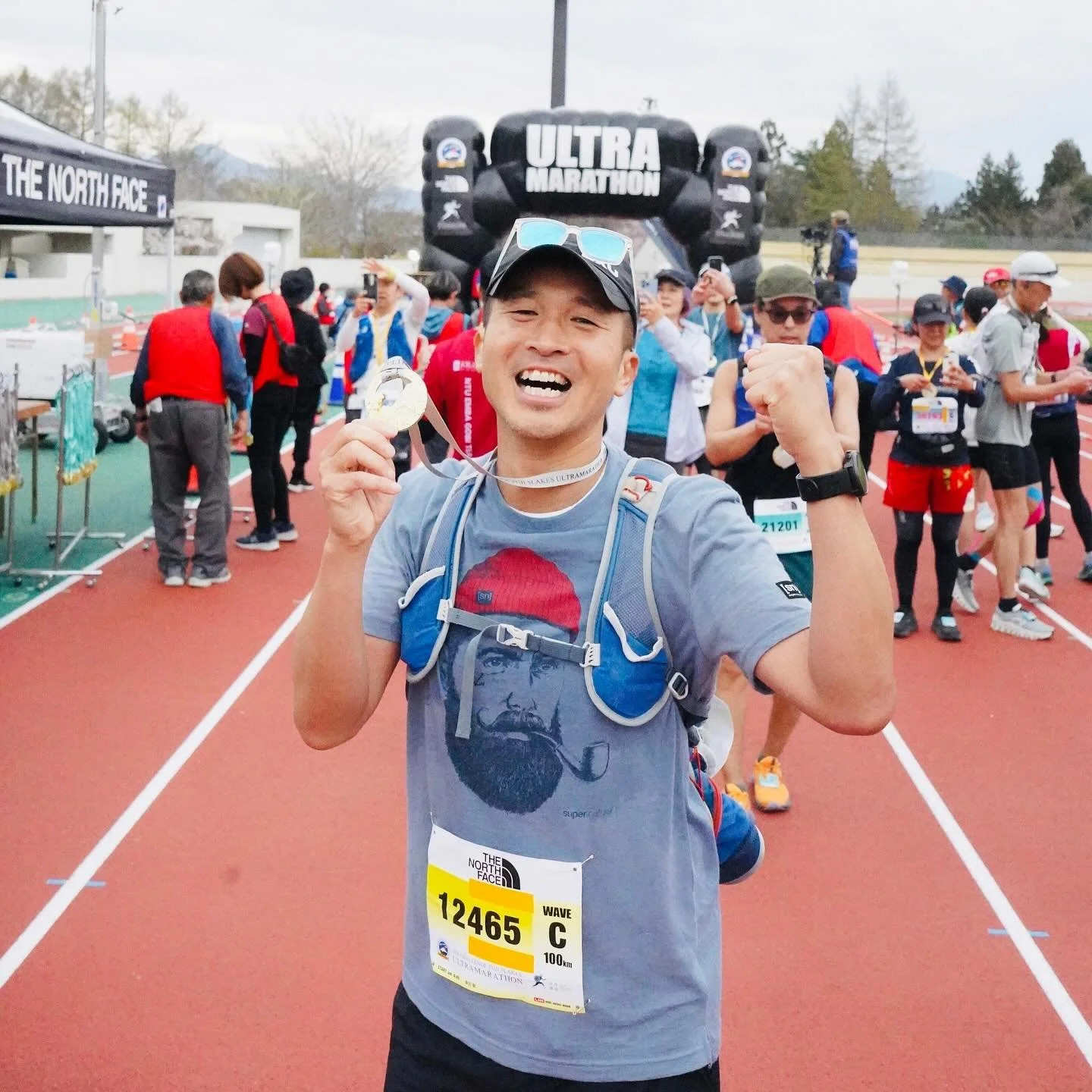 ずいぶんと、、
時差投稿その10
4月20日、
9度目の100kmチャレンジ!
これまでの記録は、
①2012年@飛騨高山13:47:33
②2013年@飛騨高山82km DNF
③2014年@飛騨高山13:43:56
④2015年@飛騨高山13:25:53
⑤2016年@飛騨高山12:50:06
⑥2017年@日光98km DNF
⑦2018年@日光12:39:10(NET)12:37:43
⑧2024年@野辺山13:47:24(NET)13:45:23
今回はチャレンジ富士五湖でチャレ