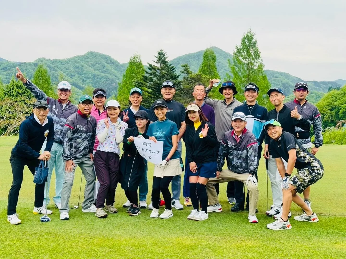 ずいぶんと、、
時差投稿その12
和可菜さん主催のランビアゴルフコンペに参加♪
ラウンド以上に飲みの時間が長かったのは
言うまでもありません(笑)