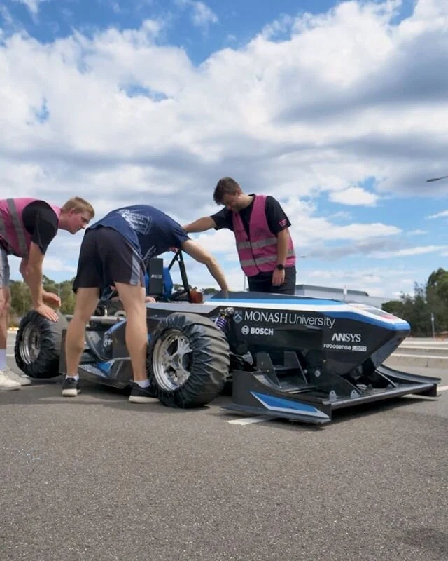 Call us old fashioned but we love a good time-lapse. #fluid