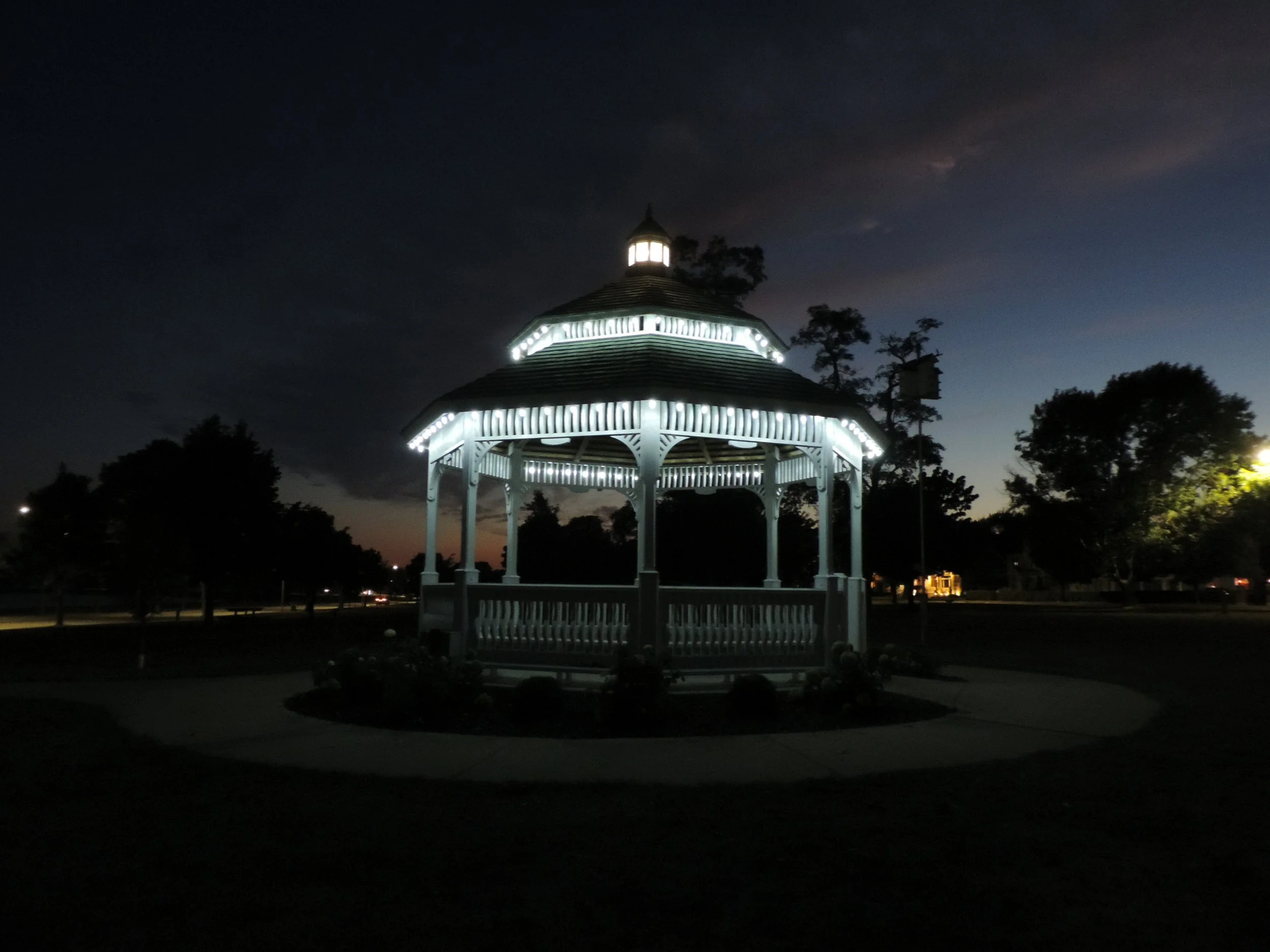 (5) 2. Chris - Nighttime.jpg