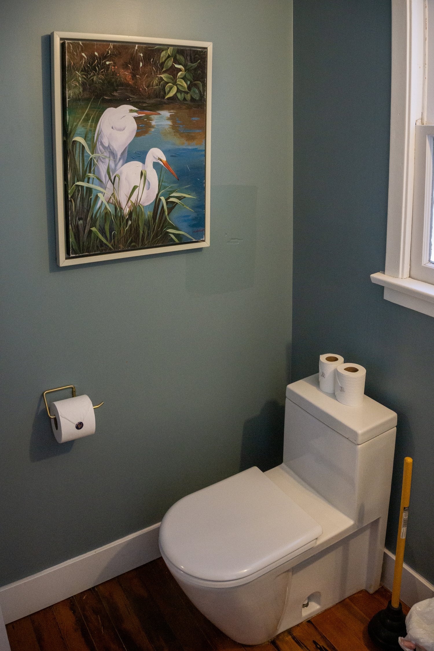 Bathroom painting cabin 2.jpeg