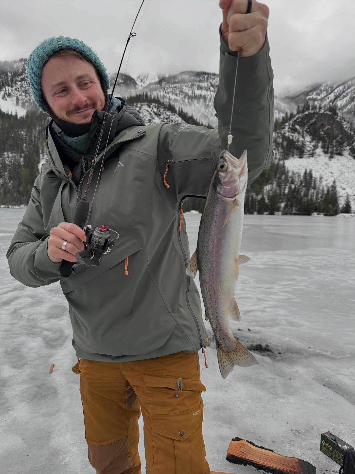 Ice is still holding up well after a week of high temps. Get a hold of us a book your hardwater fishing trip. Underwater cams and all equipment provided @nakusp_chamber #fishing #icefishing #rainbowtrout #outdoors #winteradventures
