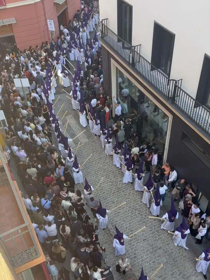 Happy Easter ✝️
POV: You witness Spain&rsquo;s Most Dramatic Tradition.
Every year, Spain shuts down its streets for Semana Santa Thousands in robes and pointed hoods carrying ornate floats through candlelit streets &mdash; to the sound of live drums