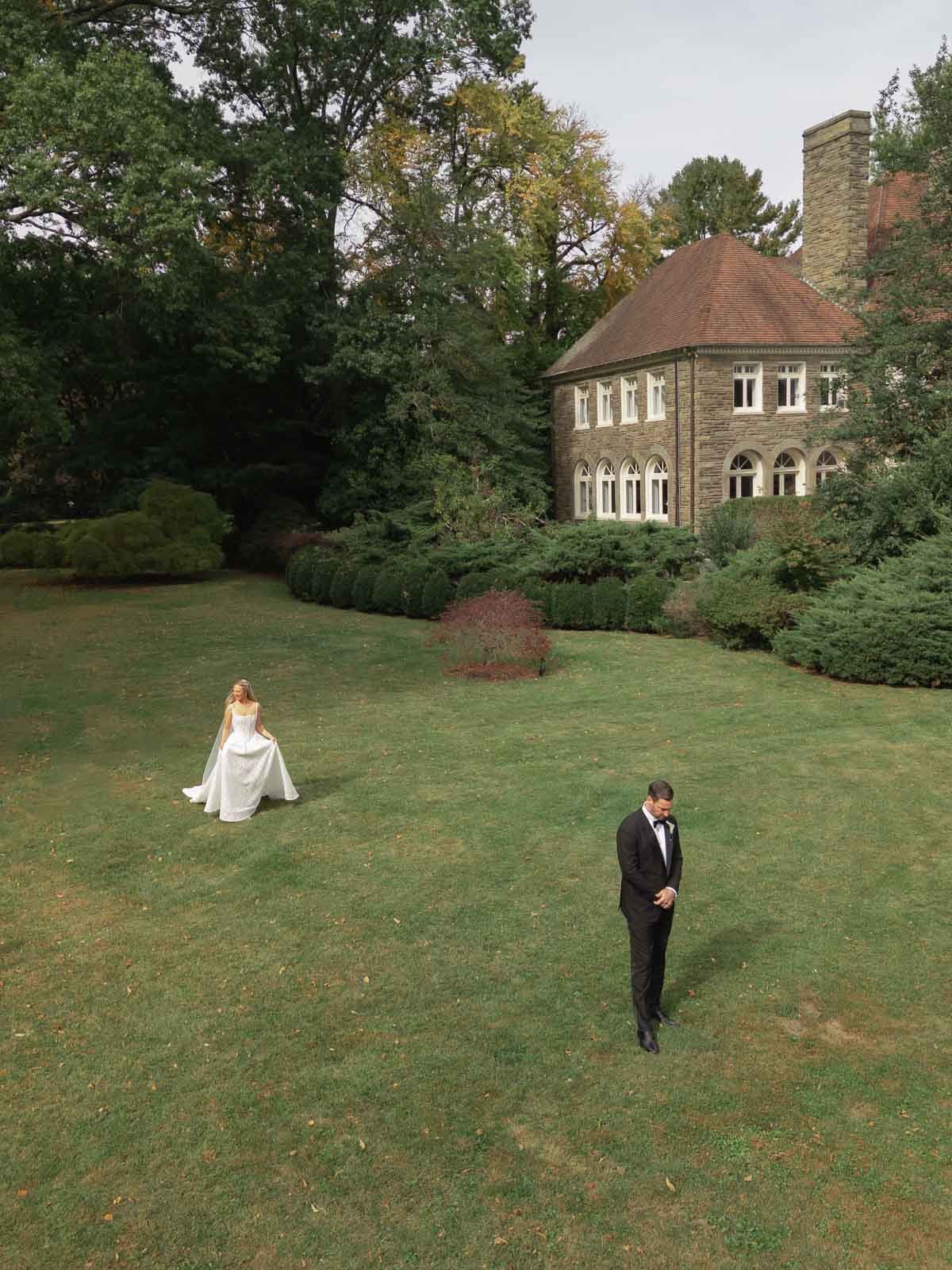 wedding-four-seasons-hotel-venue-luxury-new-jersey-villanova-main-line-berta-helena-raju-philadelphia-bride-photographer-editorial-classic-timeless-15.jpg