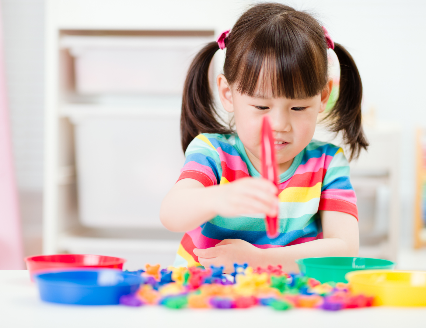 The Quiet Power of Observation: How Stillness Builds a Child’s Focus