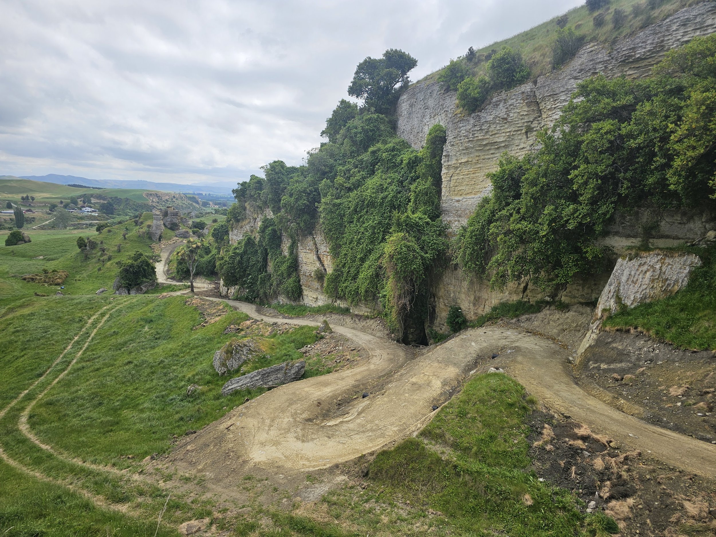 The Waimate Trail - Te Ara Waimatemate - through the beautiful limestone features of Section 1 D