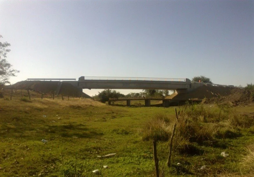 Construcción: Puente camino E.C. La Michoaca-Escudo Nacional
