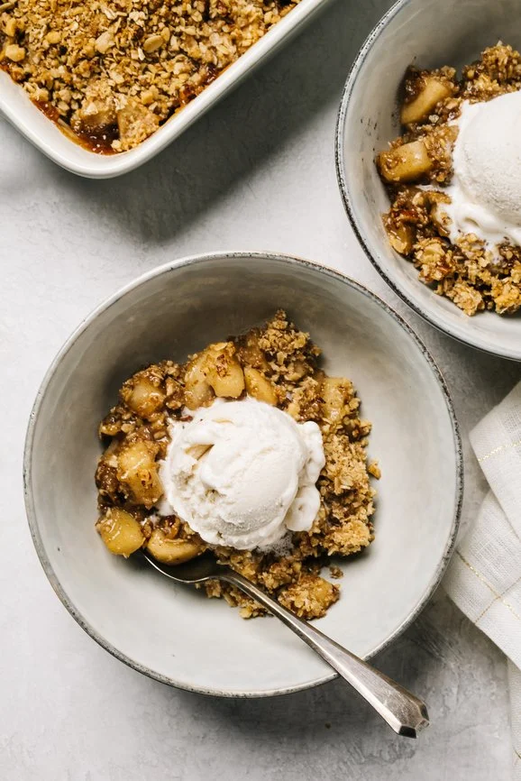 Stocksy-Apple_Crisp_small.jpg