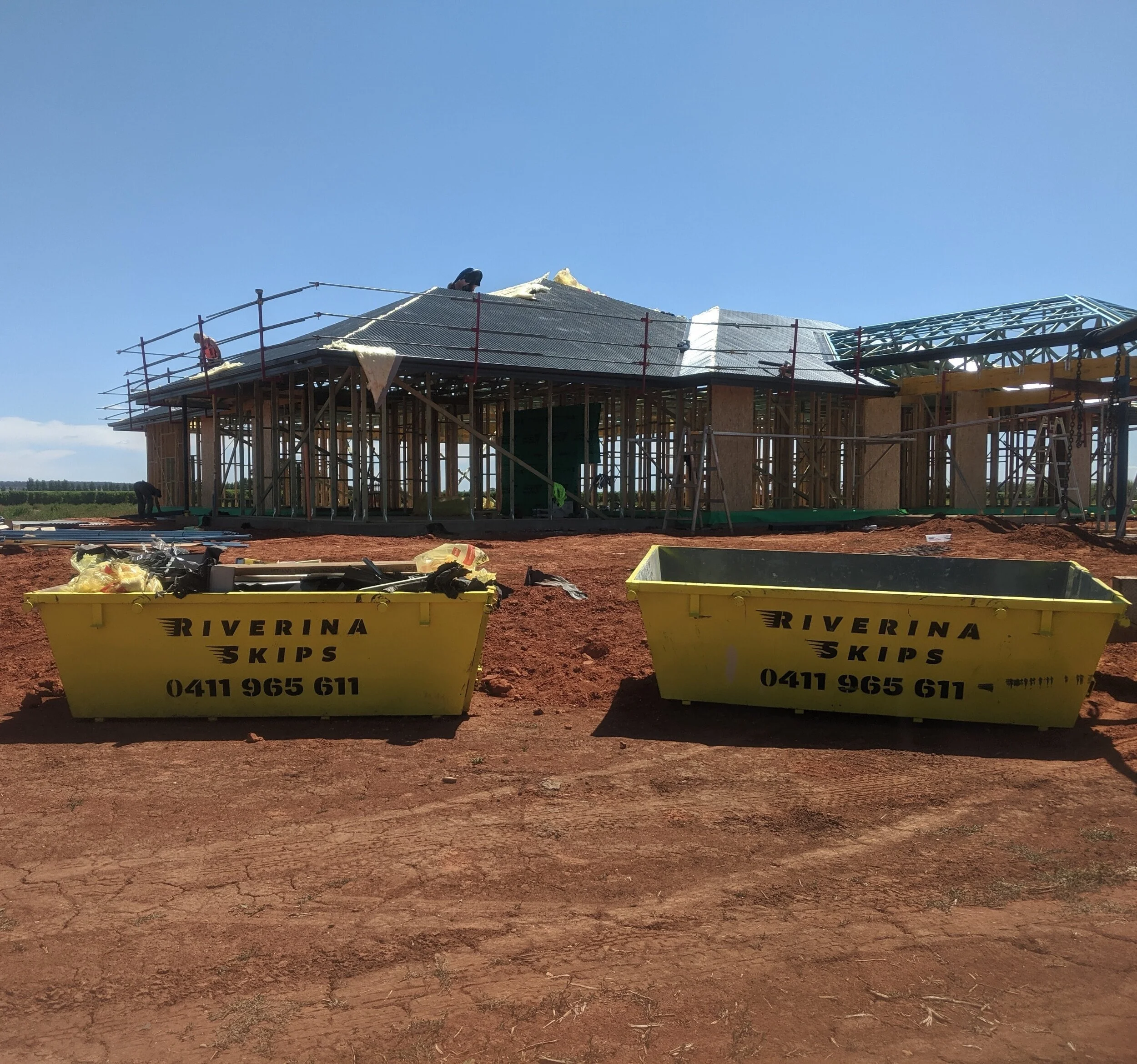 ongoing_construction_with_riverina_skip_bins.jpeg