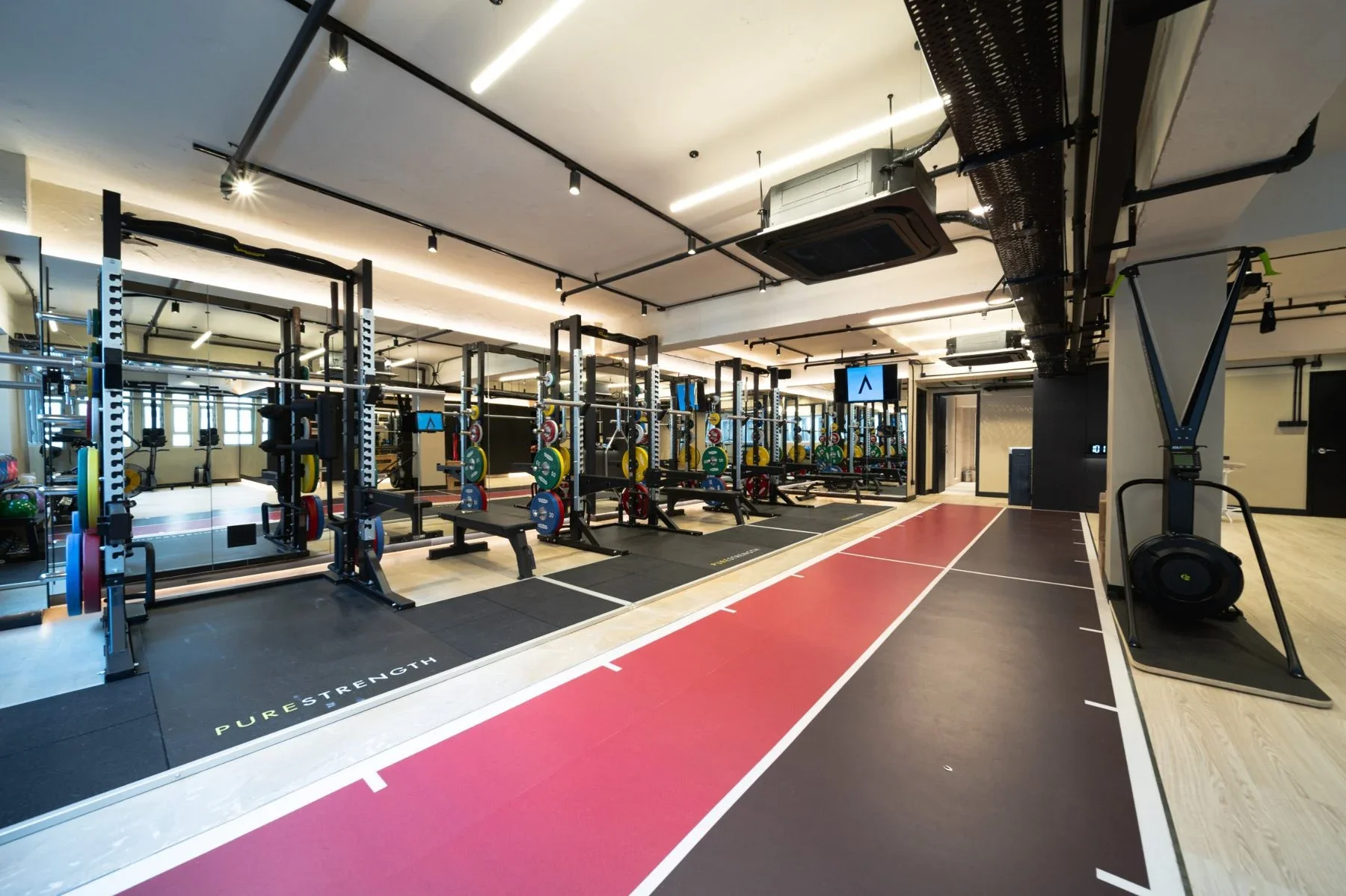 Pinnacle’s strength and conditioning floor in Central, Hong Kong