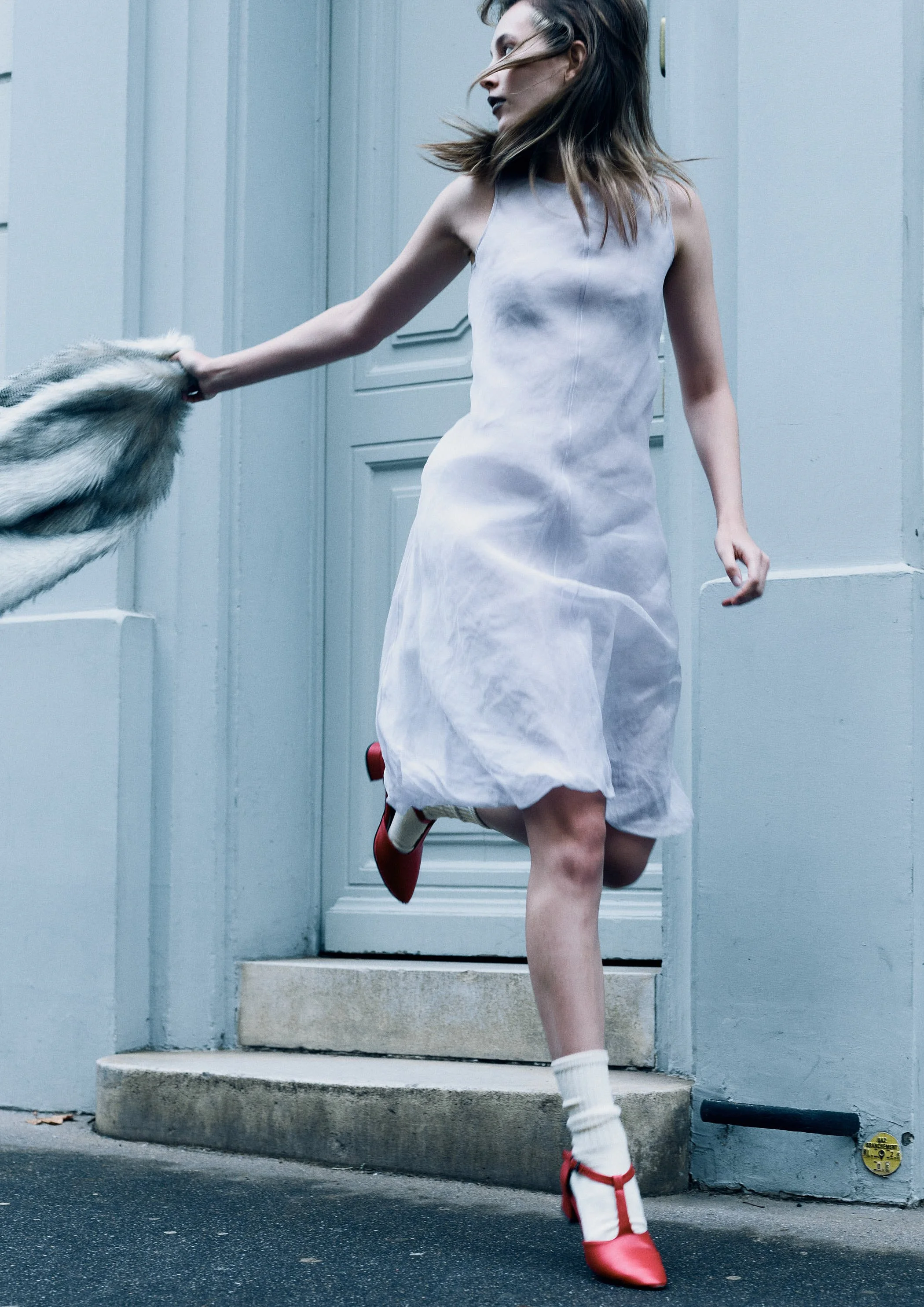 14-11-2025-L'Officiel-PH_CF199421-_full-res-Photo-By-Illya Ovchar_web_Photo-By-Illya Ovchar.jpg