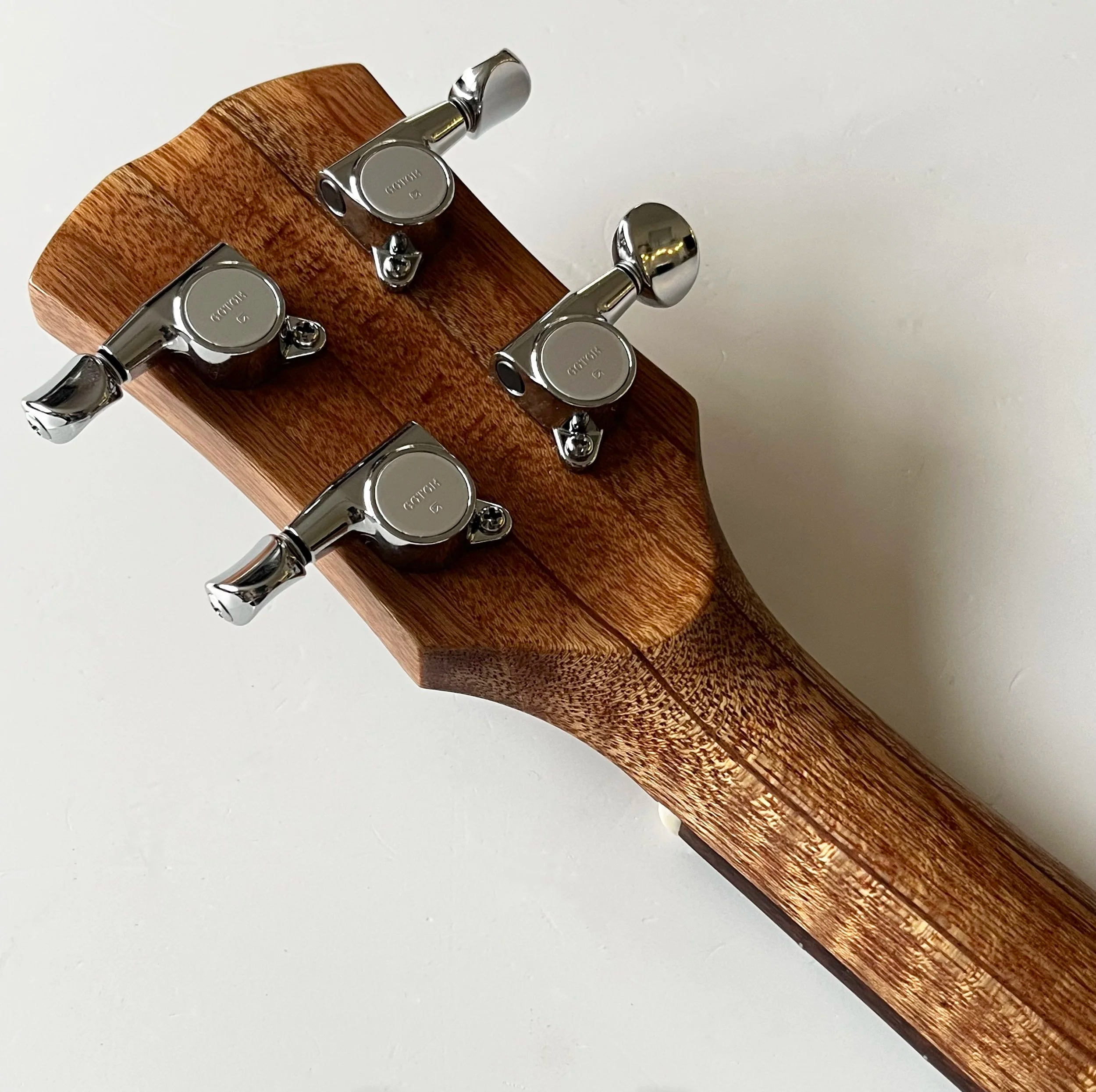 Flamed Mahogany Tenor Electric Uke Neck And Headstock