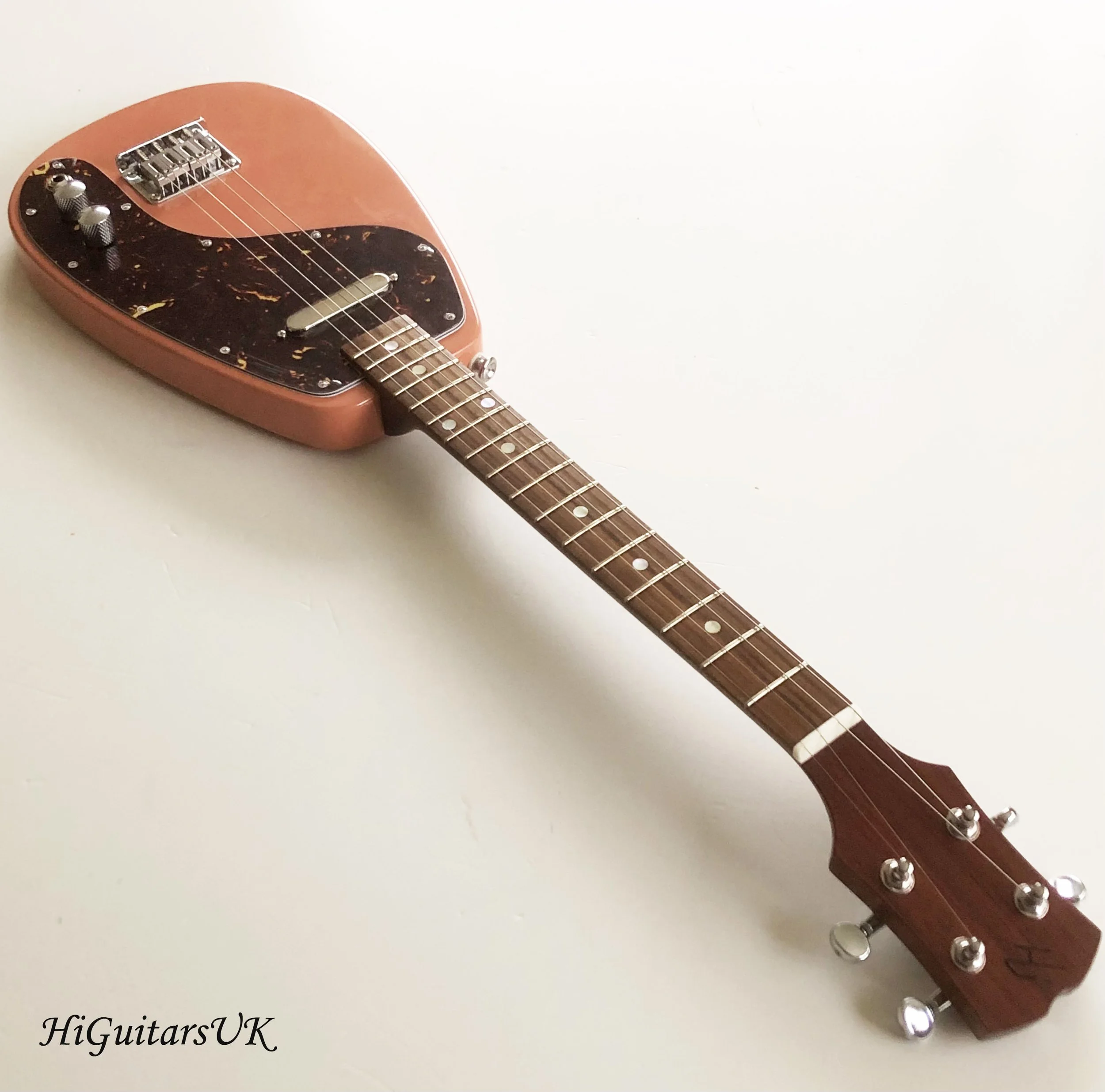 HiGuitarsUK Dirty Apricot Raindrop Baritone Ukulele