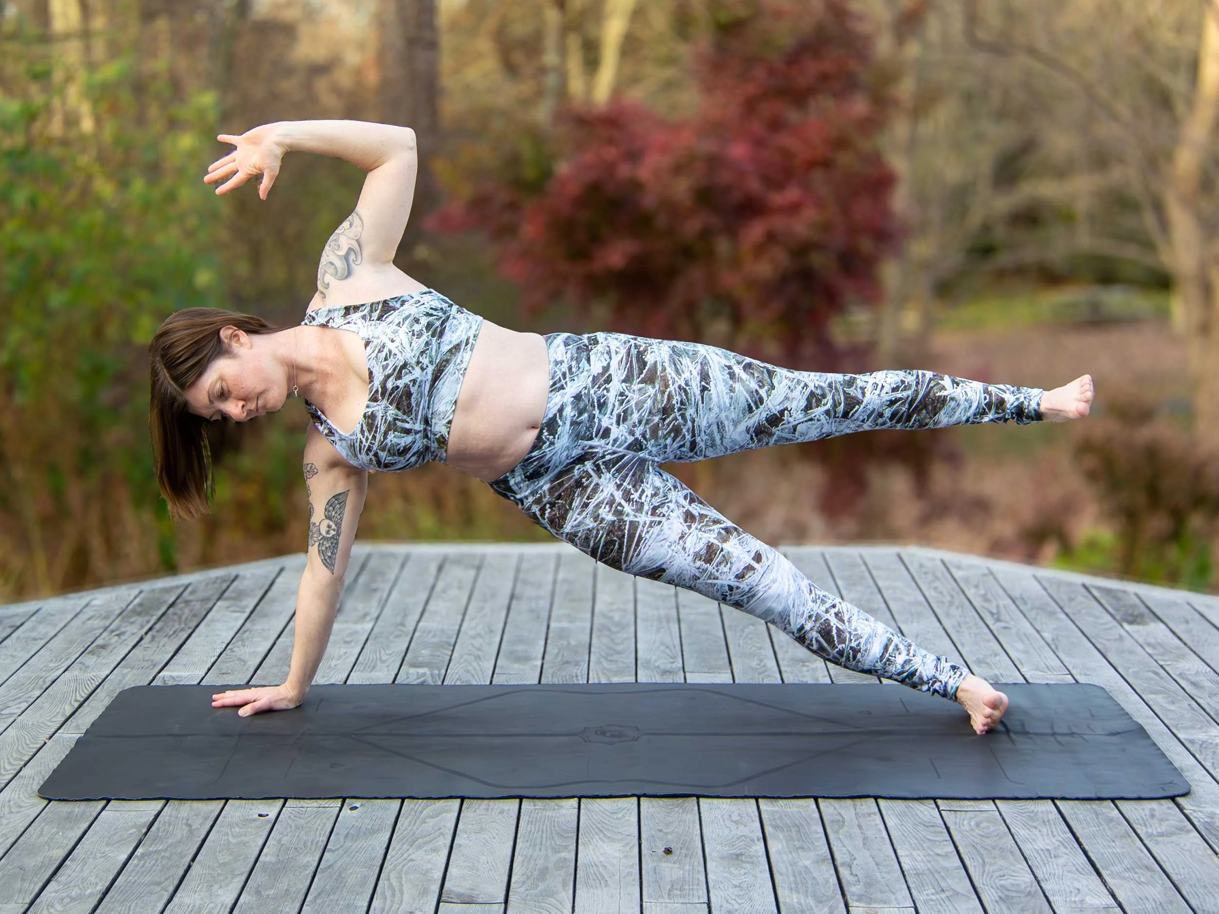 Ice Crystals Recycled Leggings