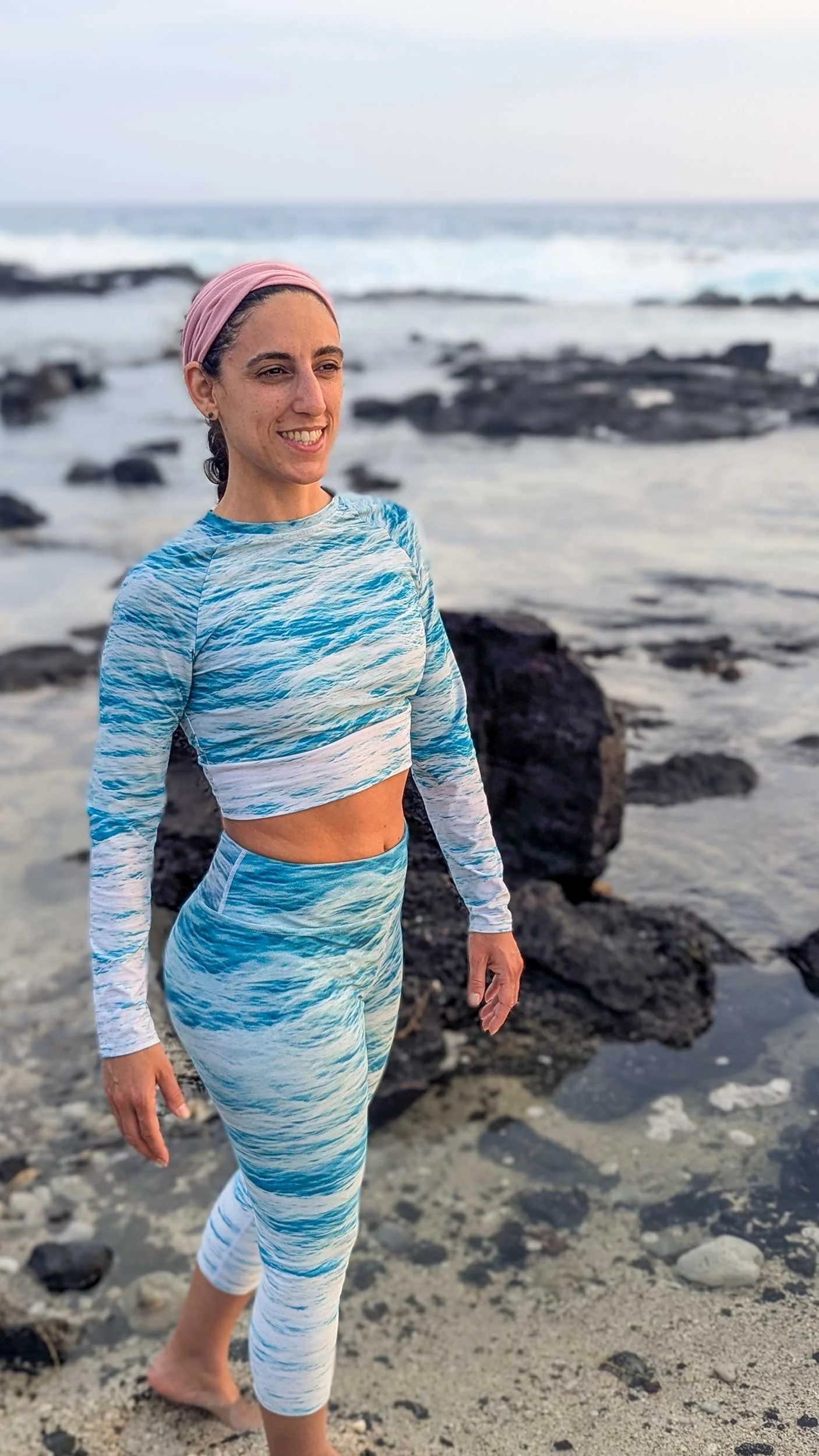 Jodie_OceanWaves_recycled-croptop-capris_web.jpg