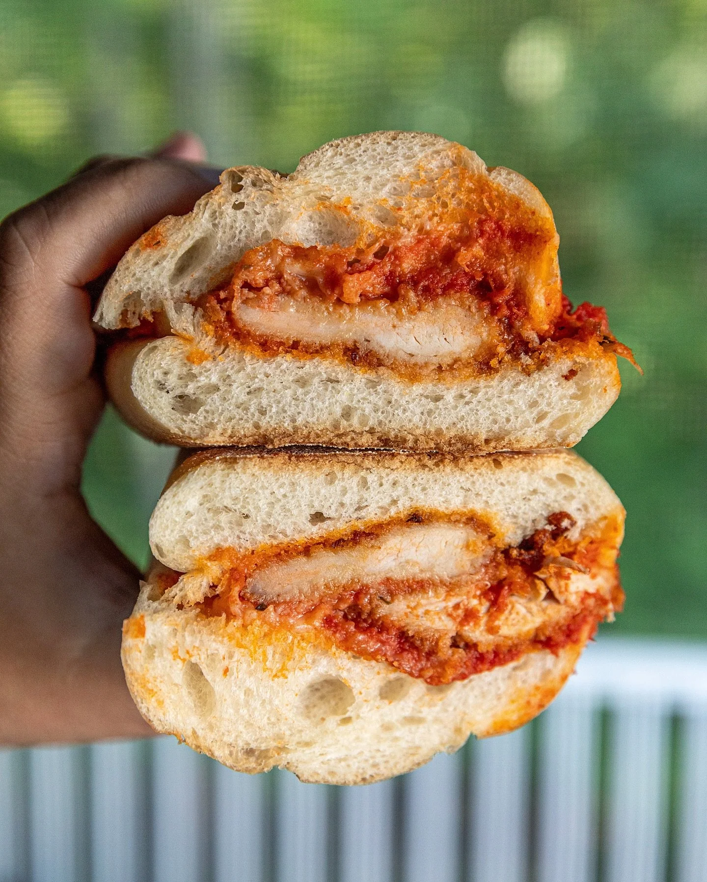 Some days, you just need a Chicken Parm sub to get you going 😋😋😋
📍 @fatpauliesdeli