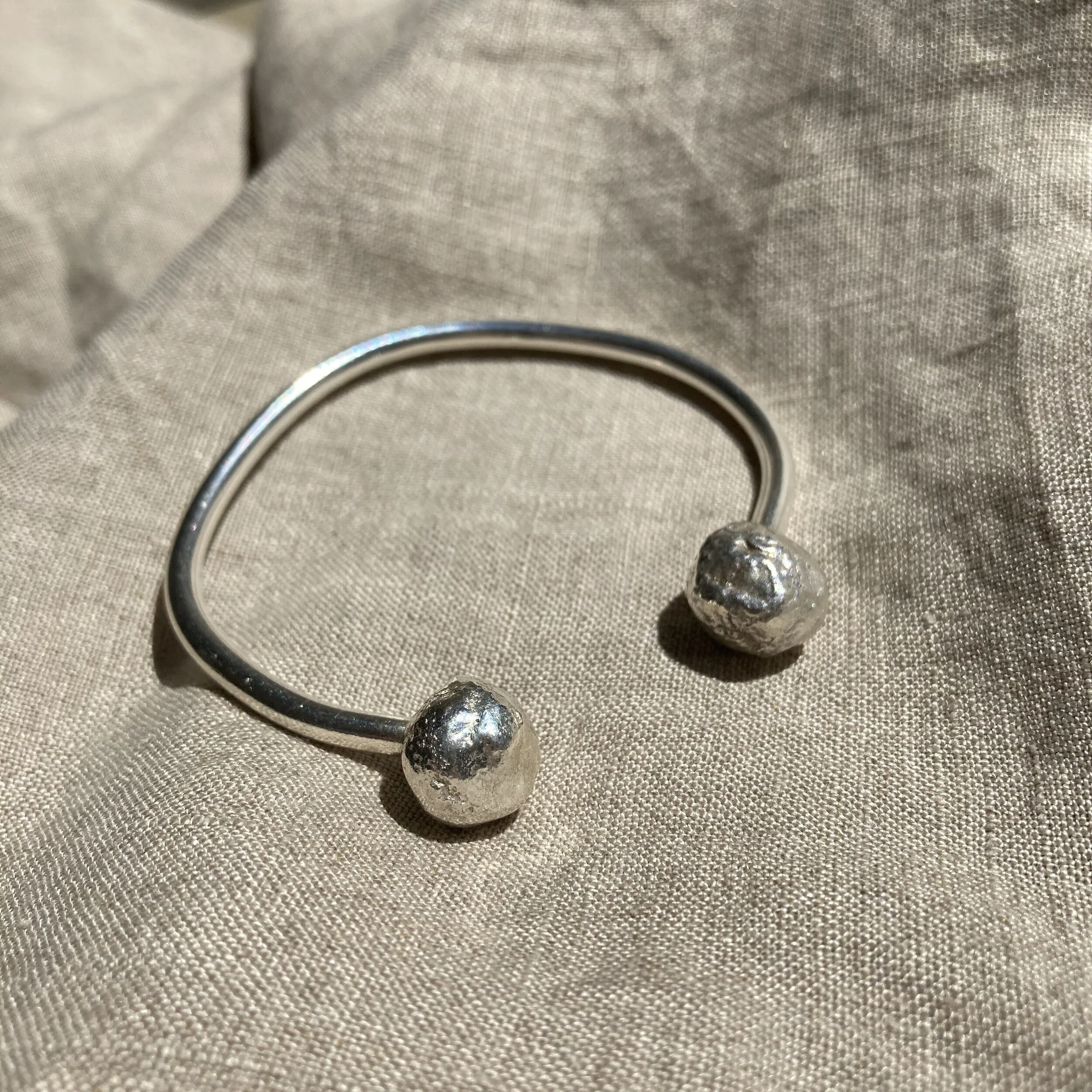 DF22A091-F6B0-4975-A470-0F562BF4262D