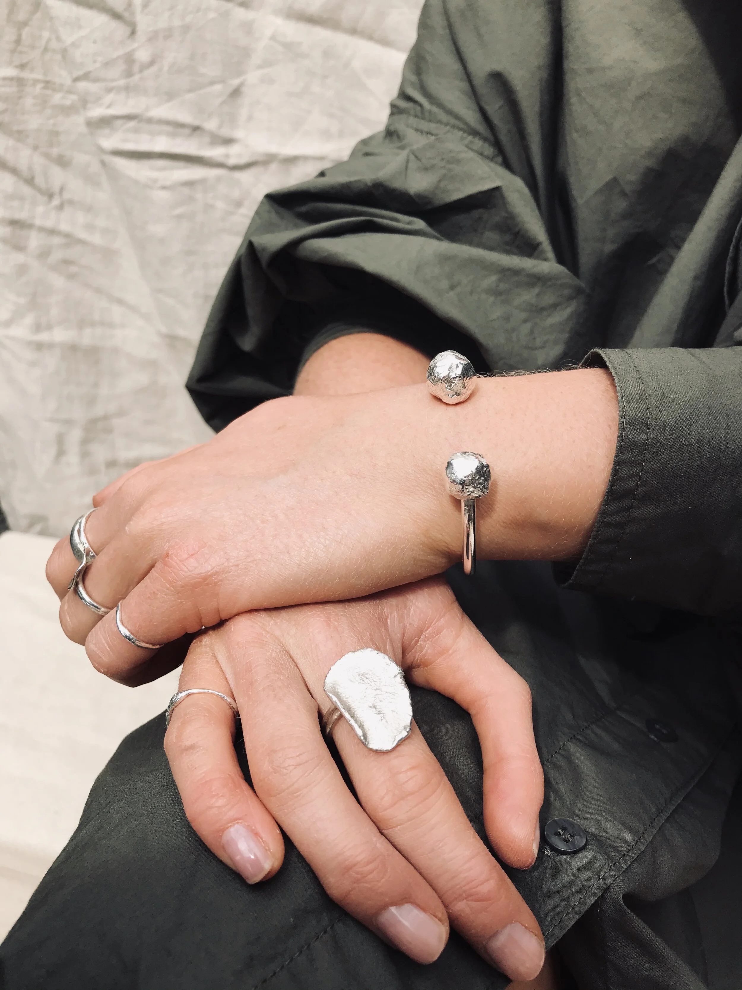 EEF780B4-E3A3-4E05-A5F3-9E5C600C2D4A