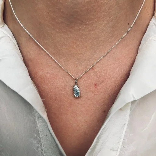 FC70736B-D787-4EEF-9DA7-4836DC047A41