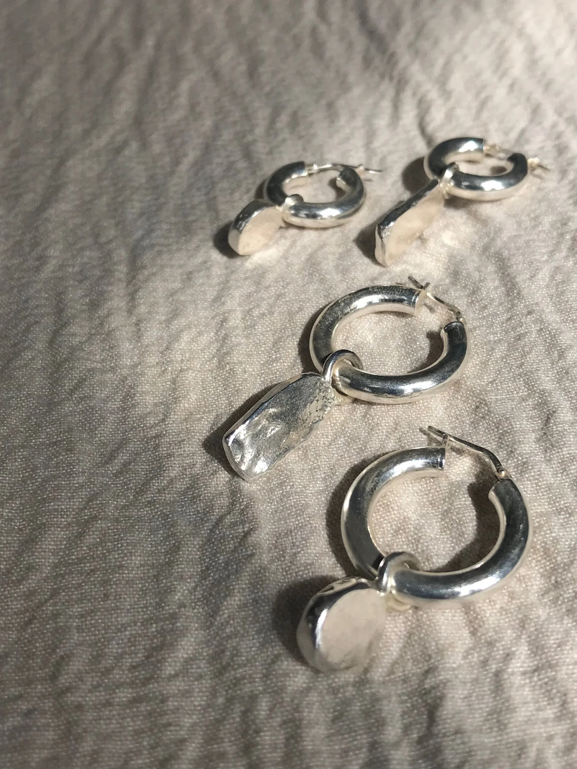 7E49CB3C-1DCD-4438-A2F3-99F1F37A1CB3