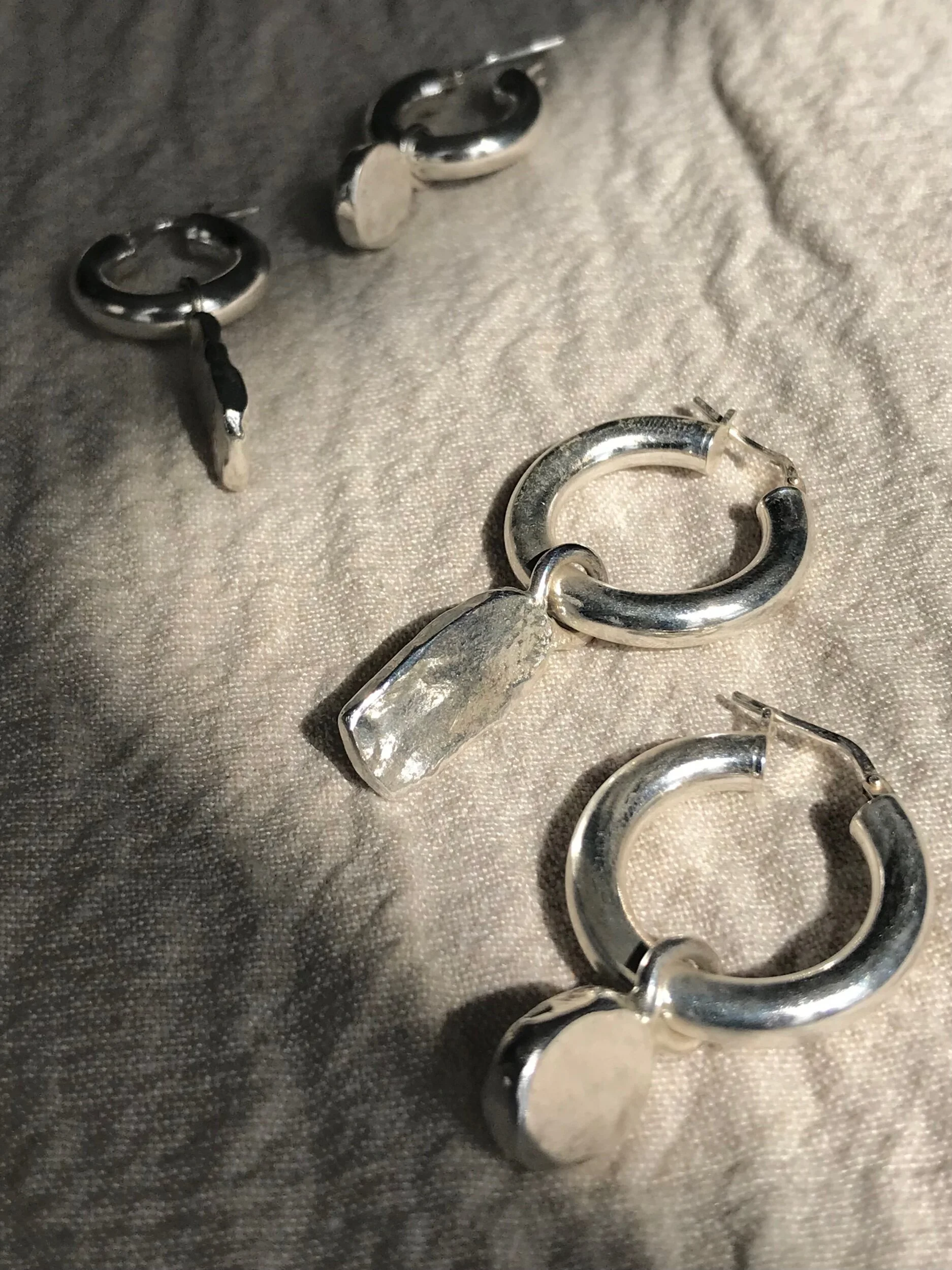 4BC82E2C-5F81-4A81-AB8E-4890422A3D99