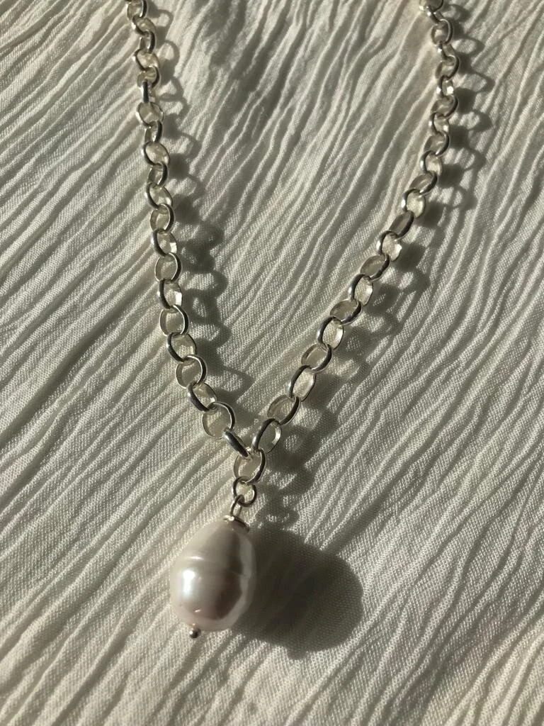 182E738C-D97E-4151-B41D-60FF72D63794