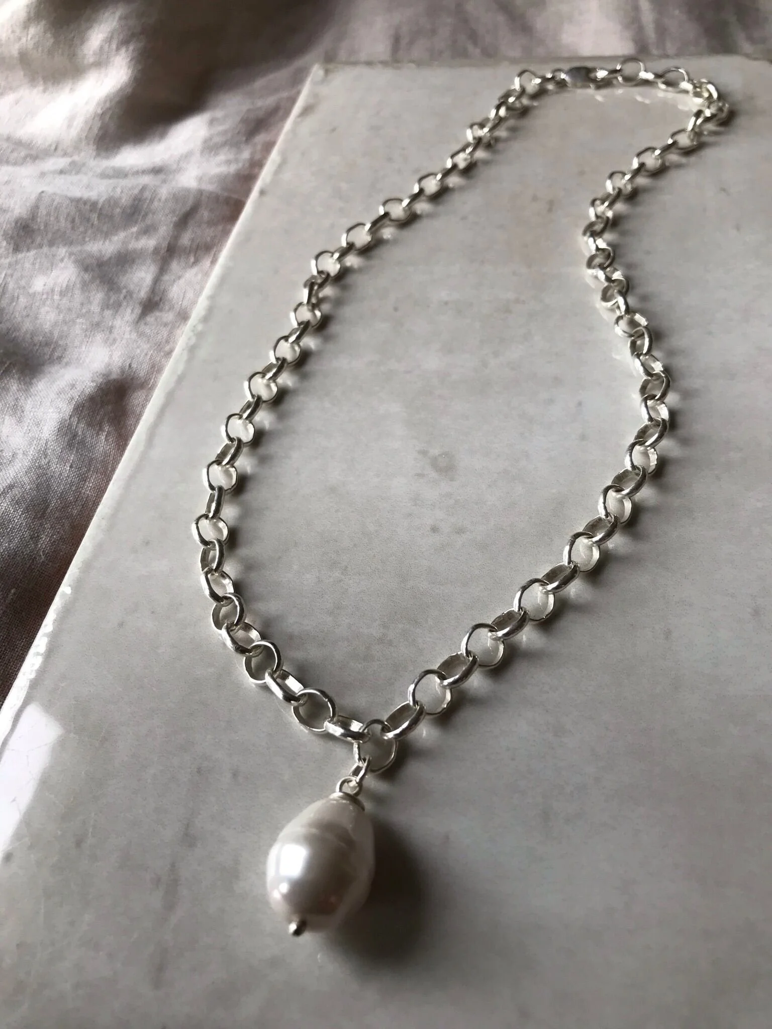 31169A0A-B80A-4E01-9056-298D48A16440