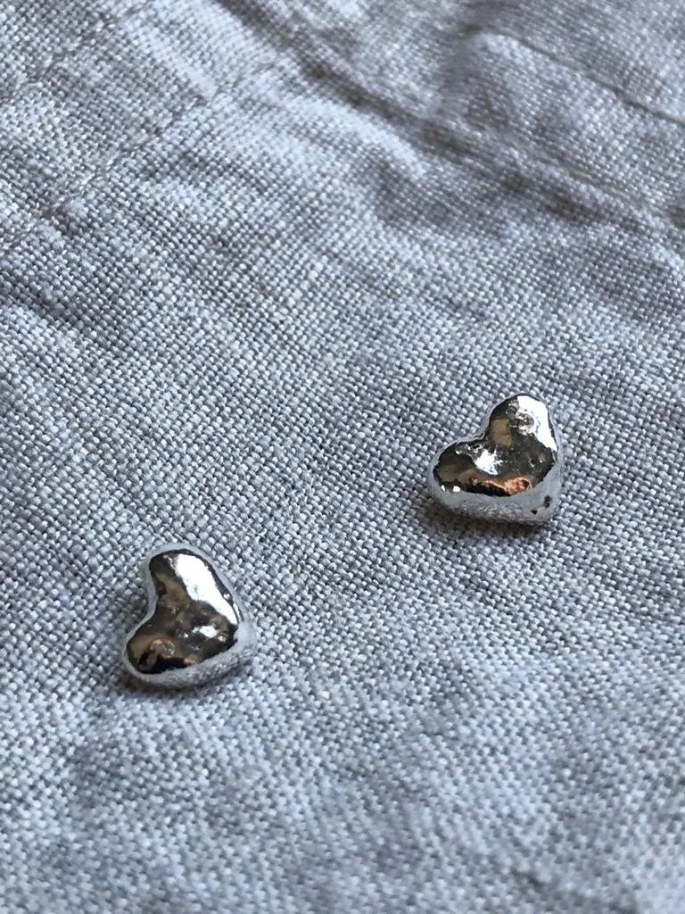 19804756-DAB3-4628-920A-12CFD0B34CF4