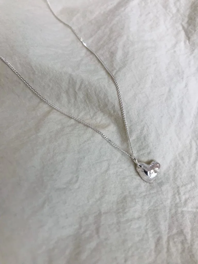 7A89B5CE-0124-41AE-ACCC-EDAC478F457D