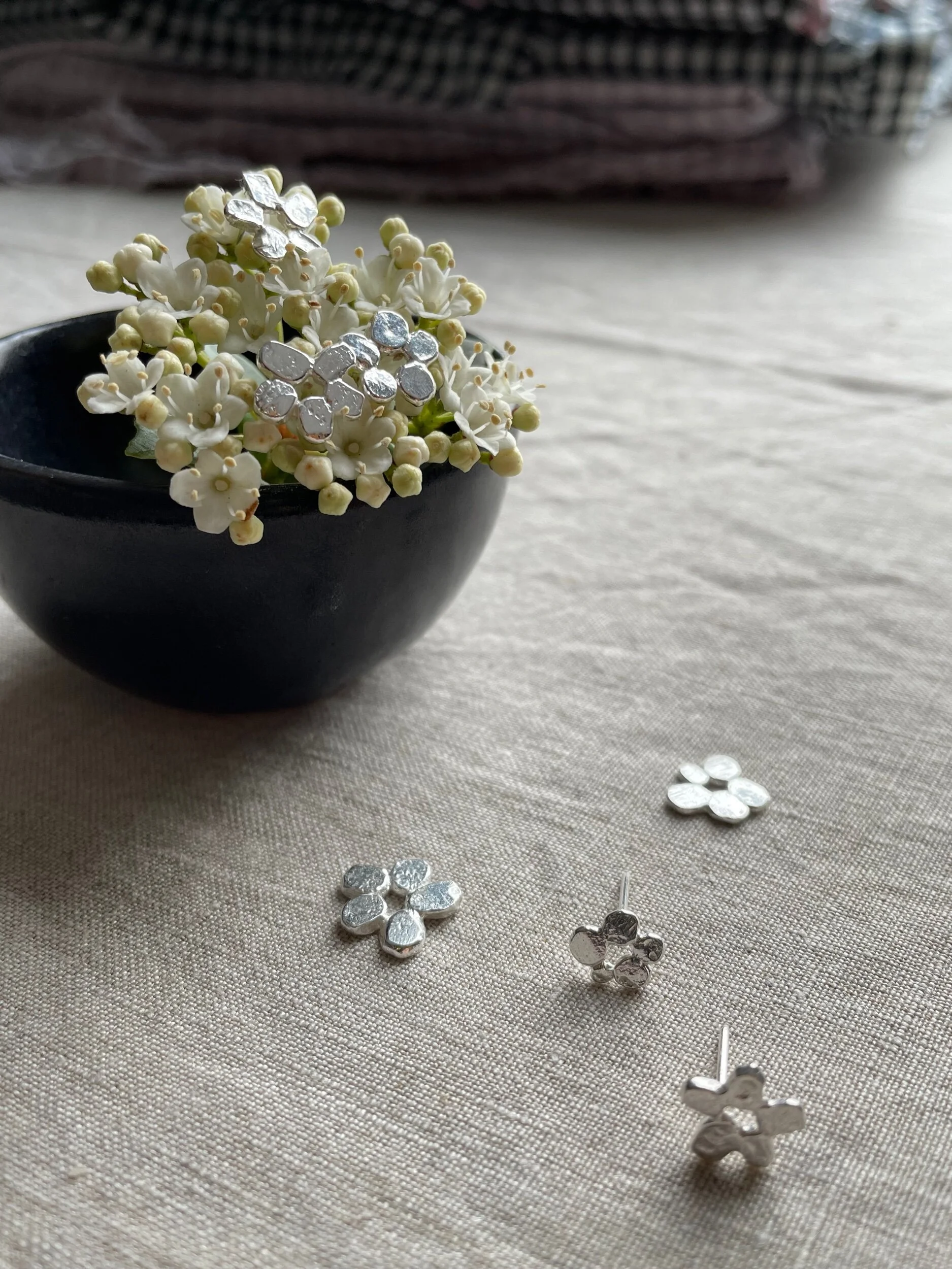 FB9D1A6D-5E12-45F4-8763-ECC789C09B0F