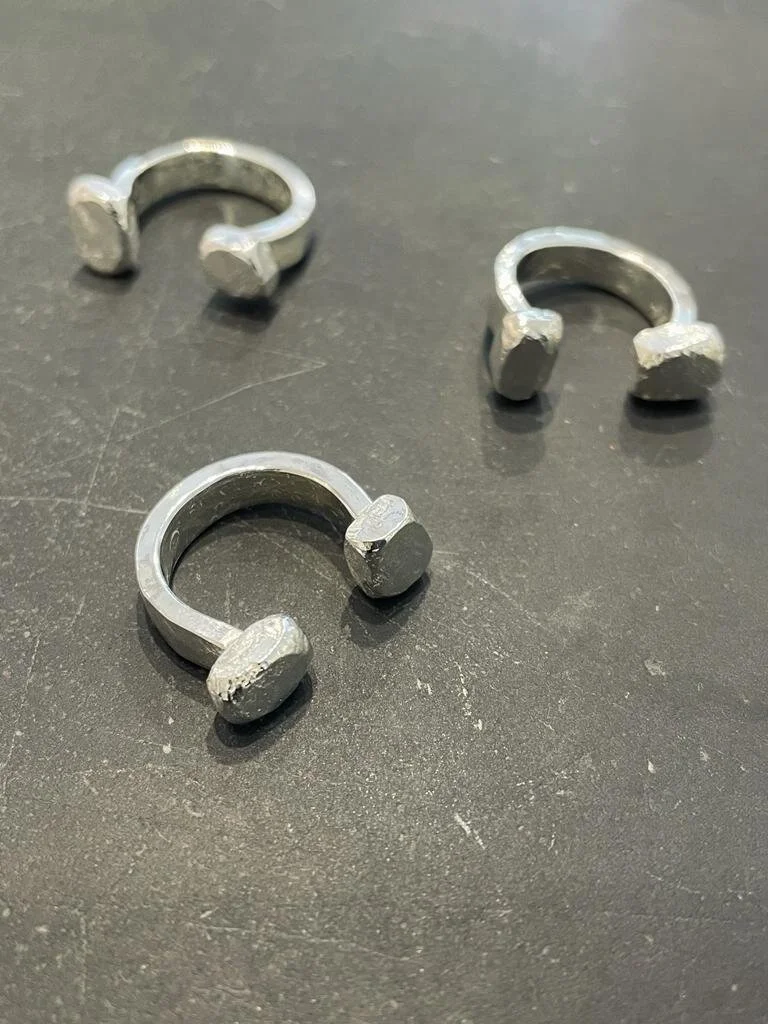 D274B0A1-2C32-4DAB-89DB-063A2F6B071E