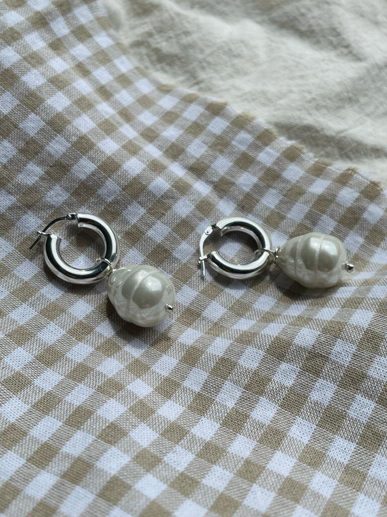 0127AFAC-F3CE-468E-BDAB-1CFDEC59BA8C