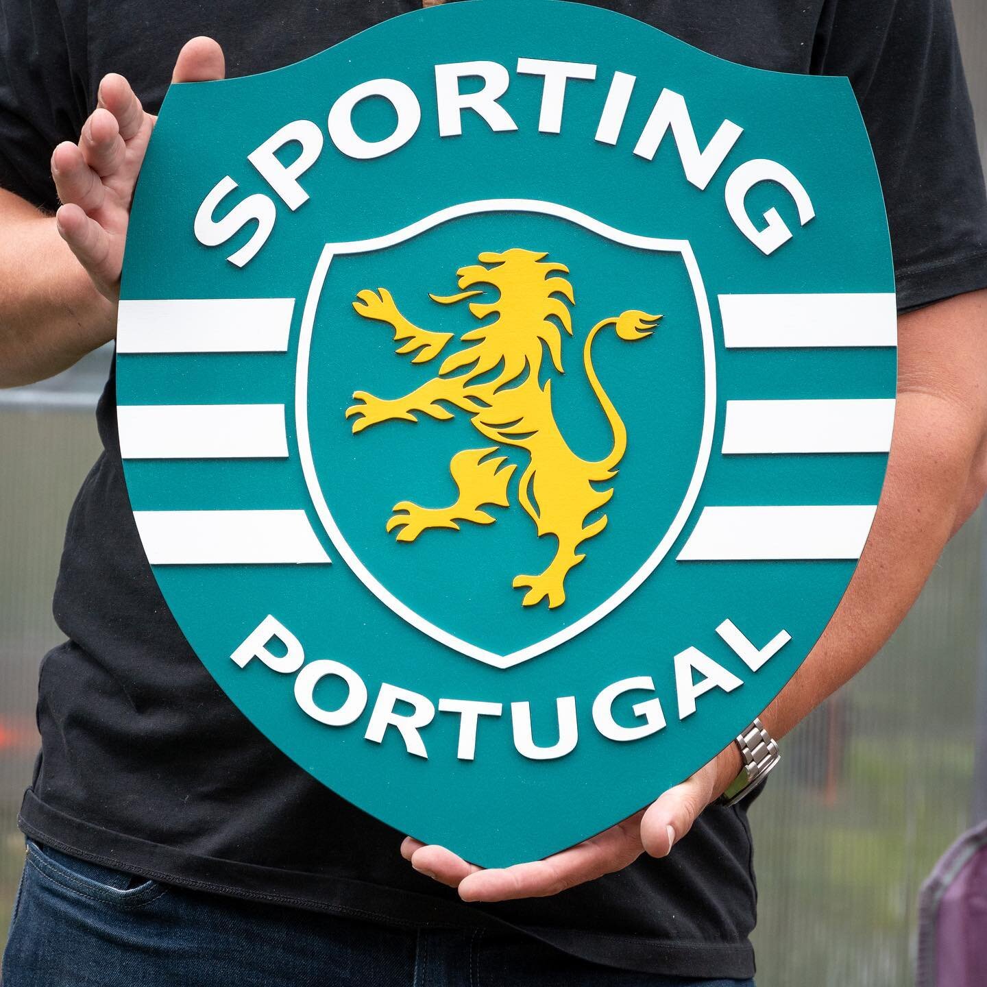 New sign out the door! #portugal🇵🇹 #sportingportugal