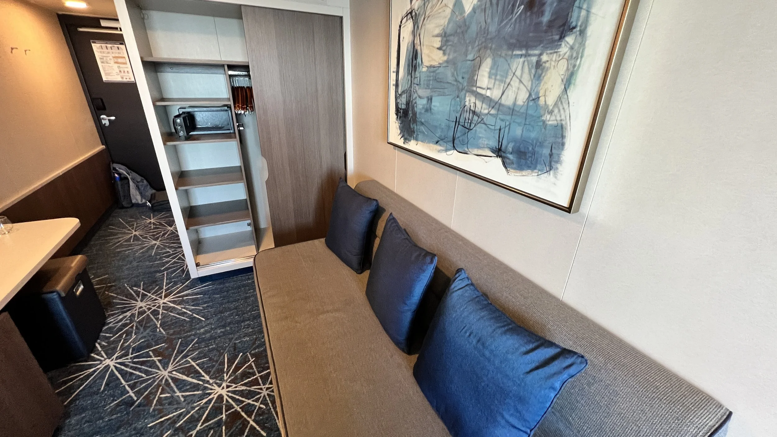 CB+cabin+ +closet+and+couch