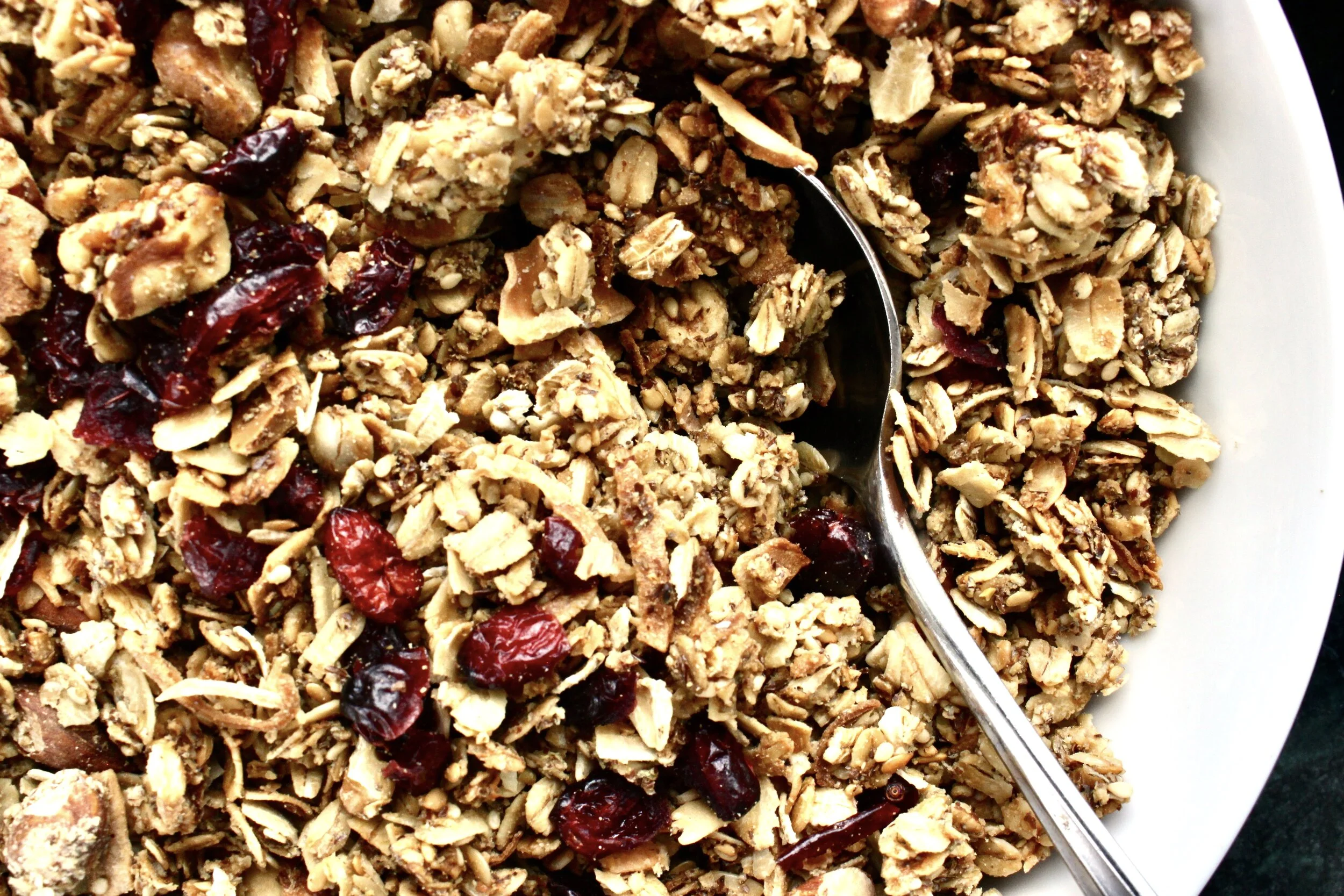 Easy, Crispy Whole Grain Granola