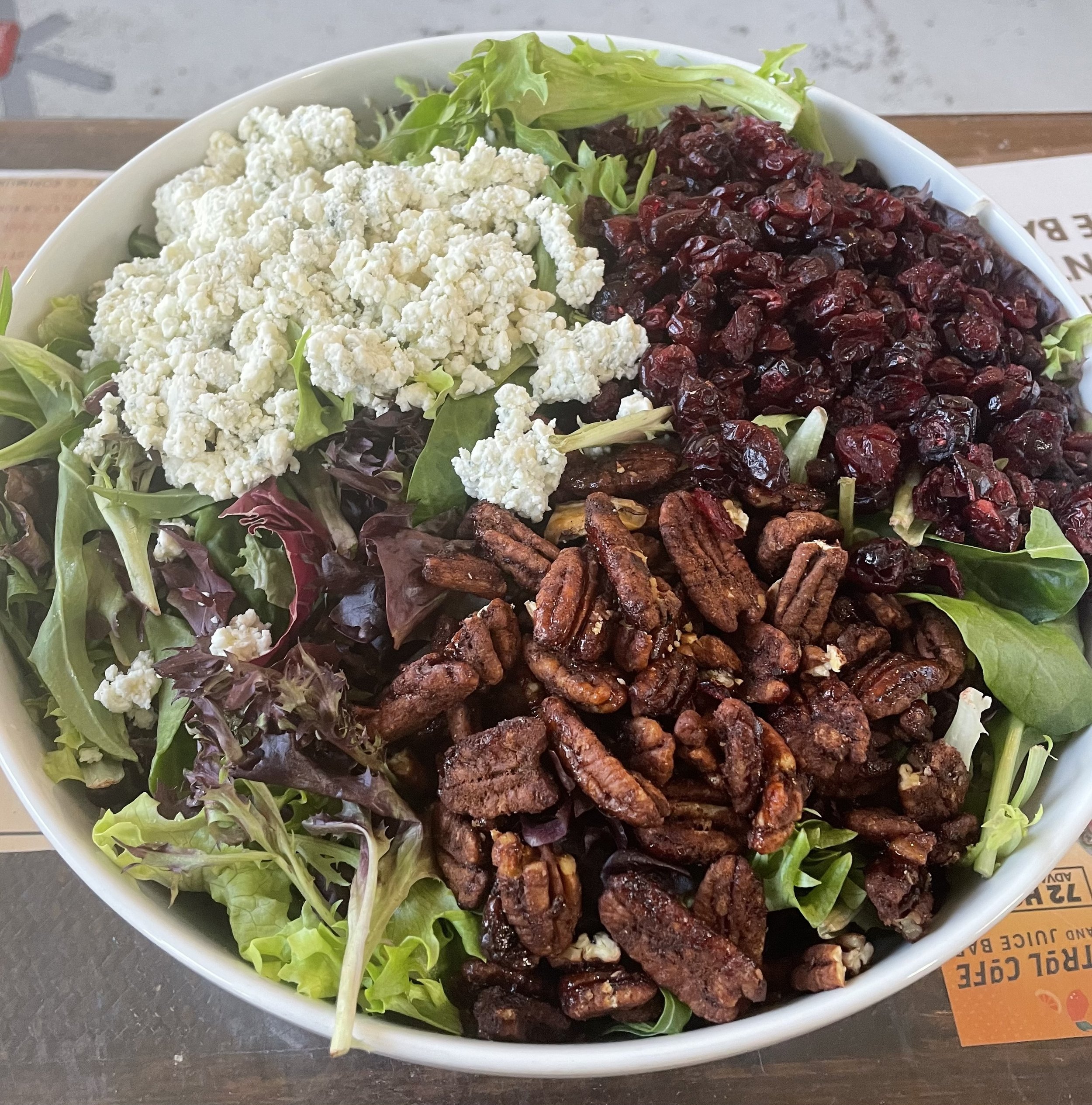 Cranberry Candied Walnut Salad