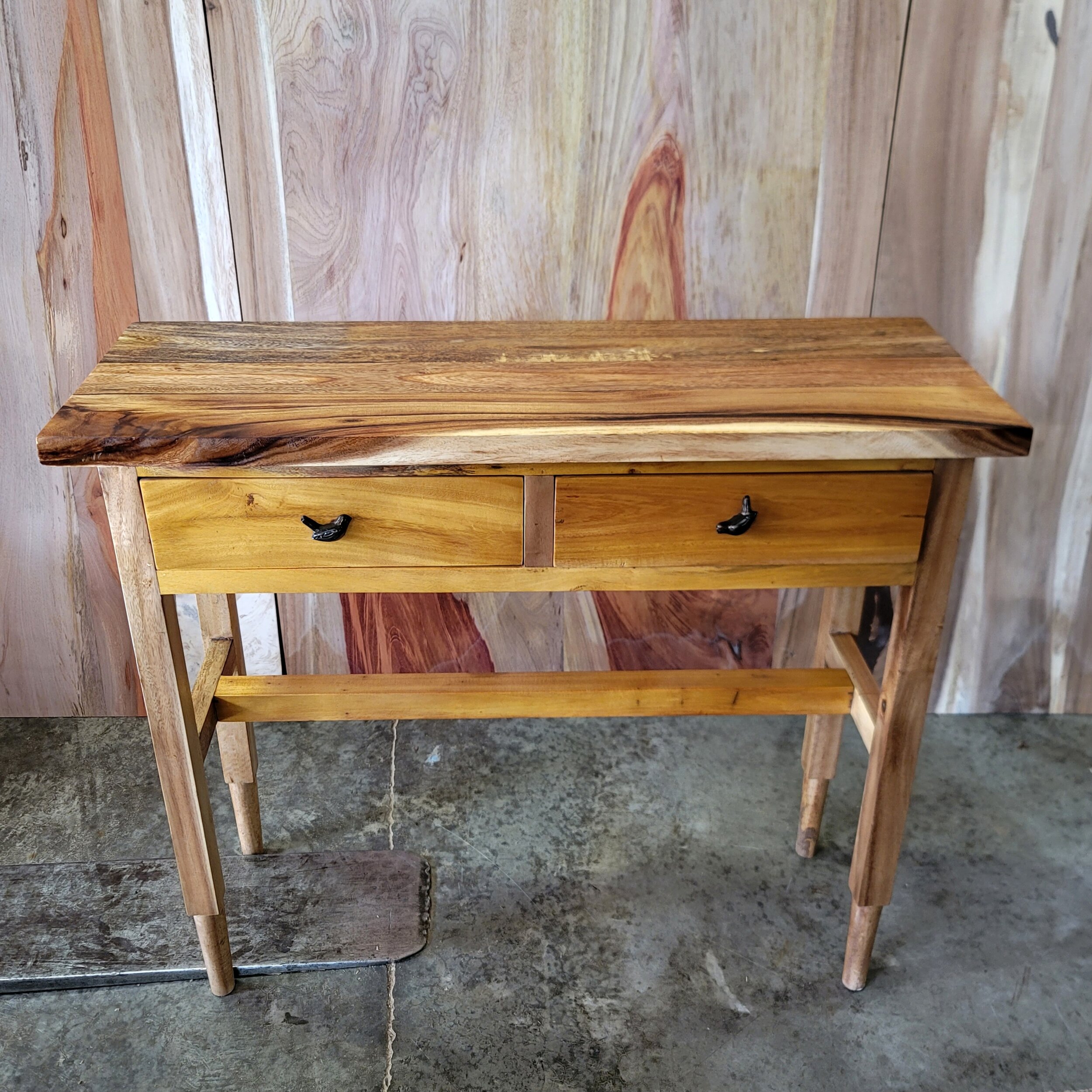 Sula Console (Front photo).jpg