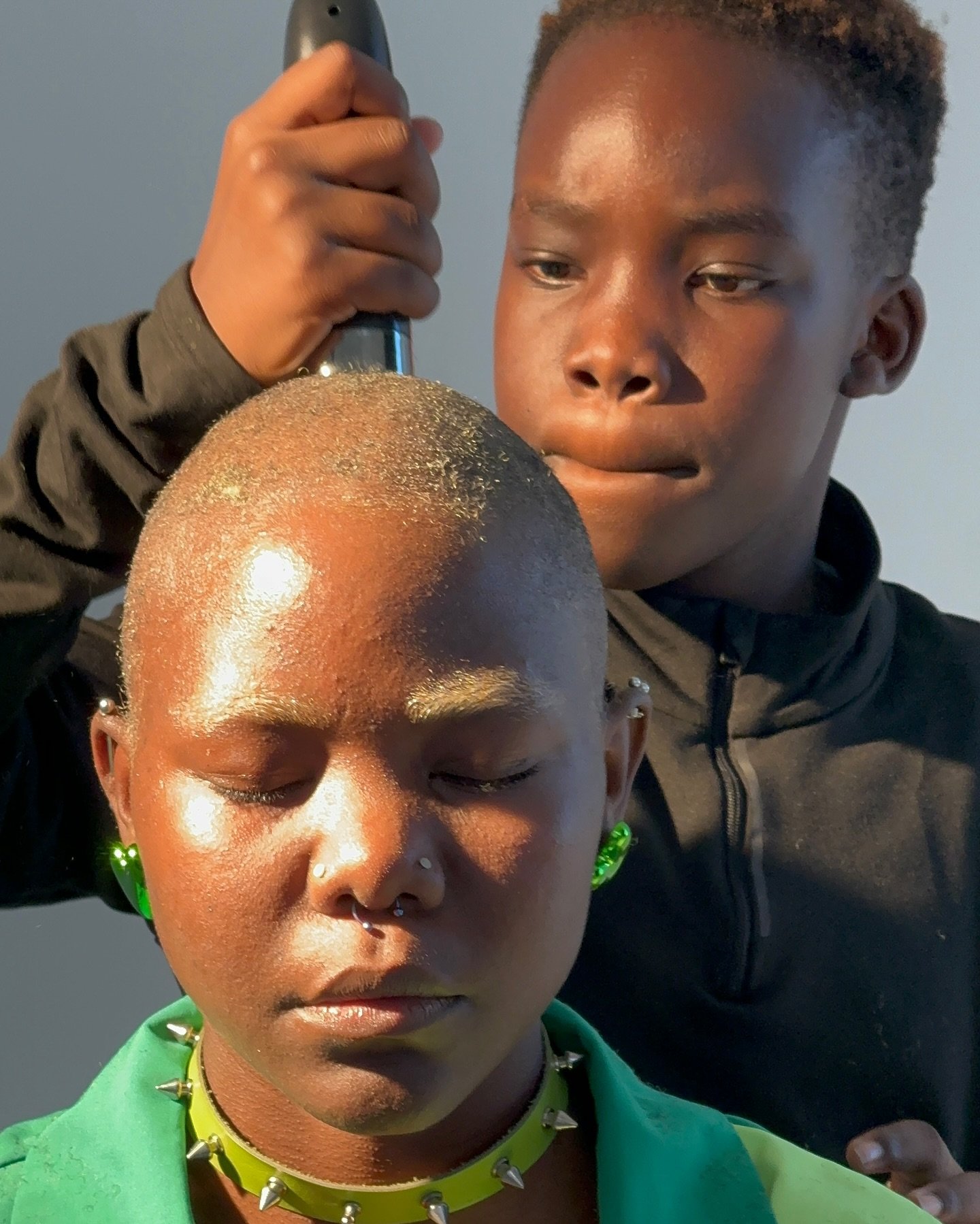 If i take my job seriously was a person 🤣

New moon offerings 💚

@justmylez shaved me bald almost 3 years ago for the very first time. To more detachments and constantly becoming 🥹