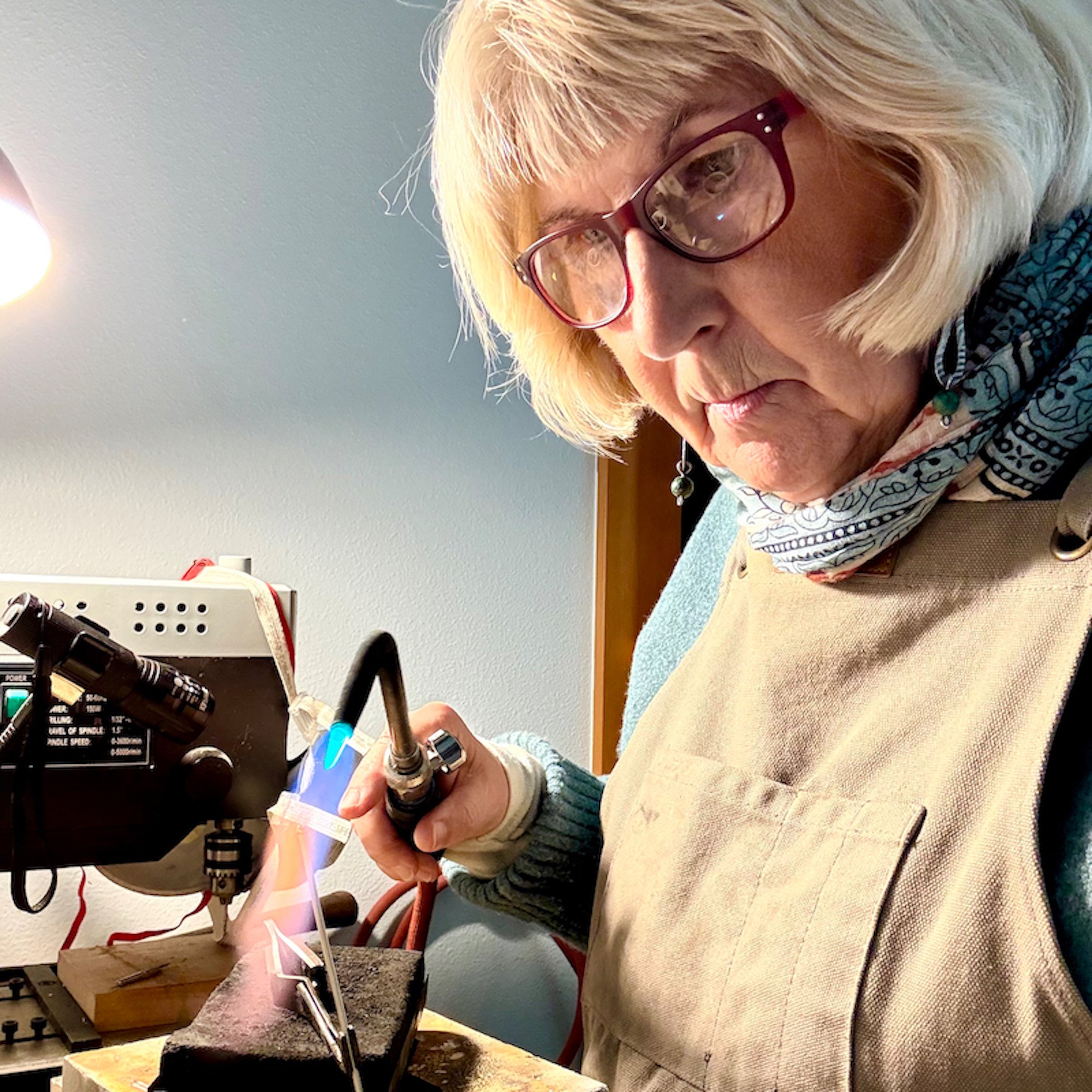 ClaudiaAnnWild-artist-in-studio (1).jpg